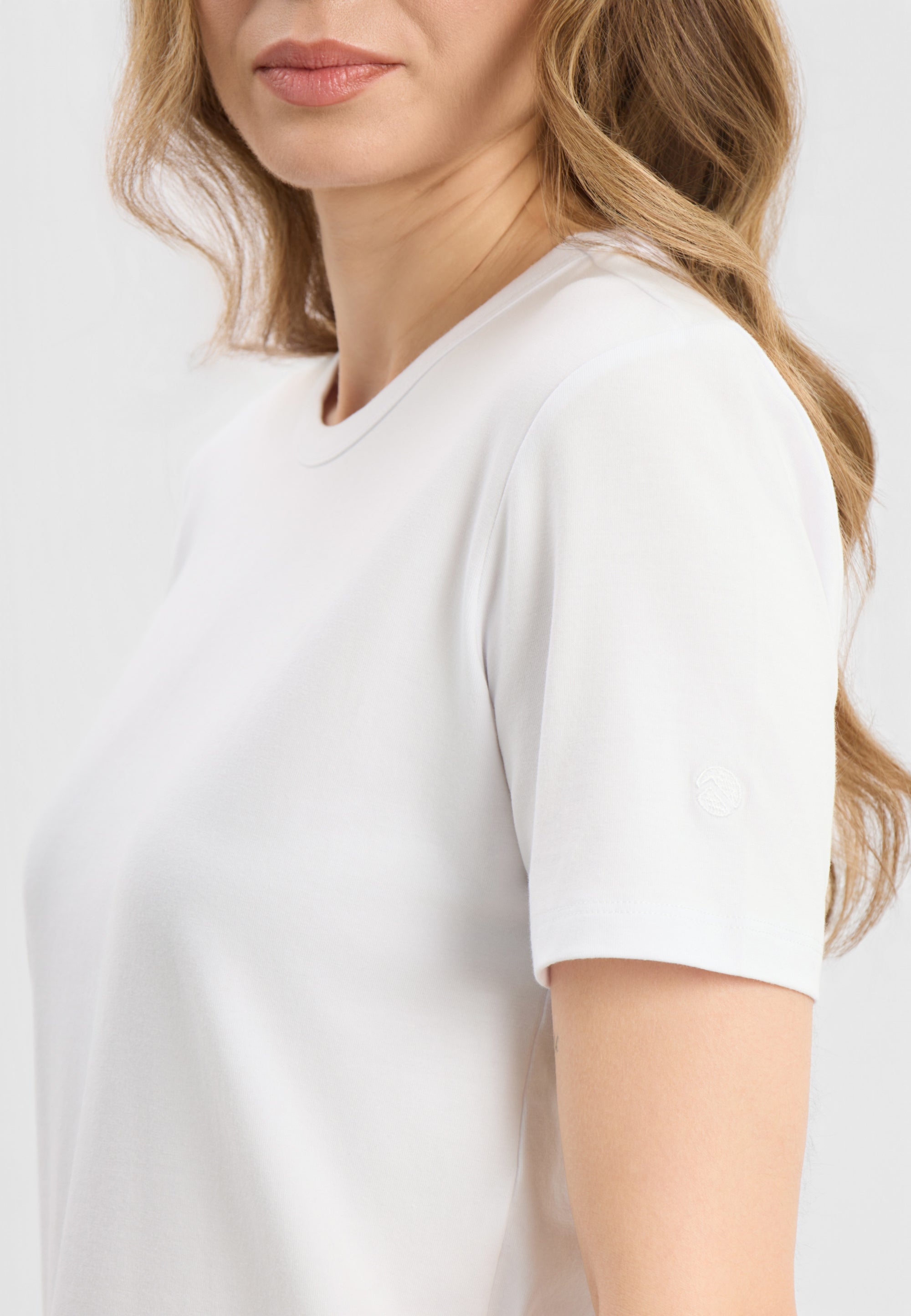 LAURIE Amanda T-Shirt SS T-Shirts 10000 White