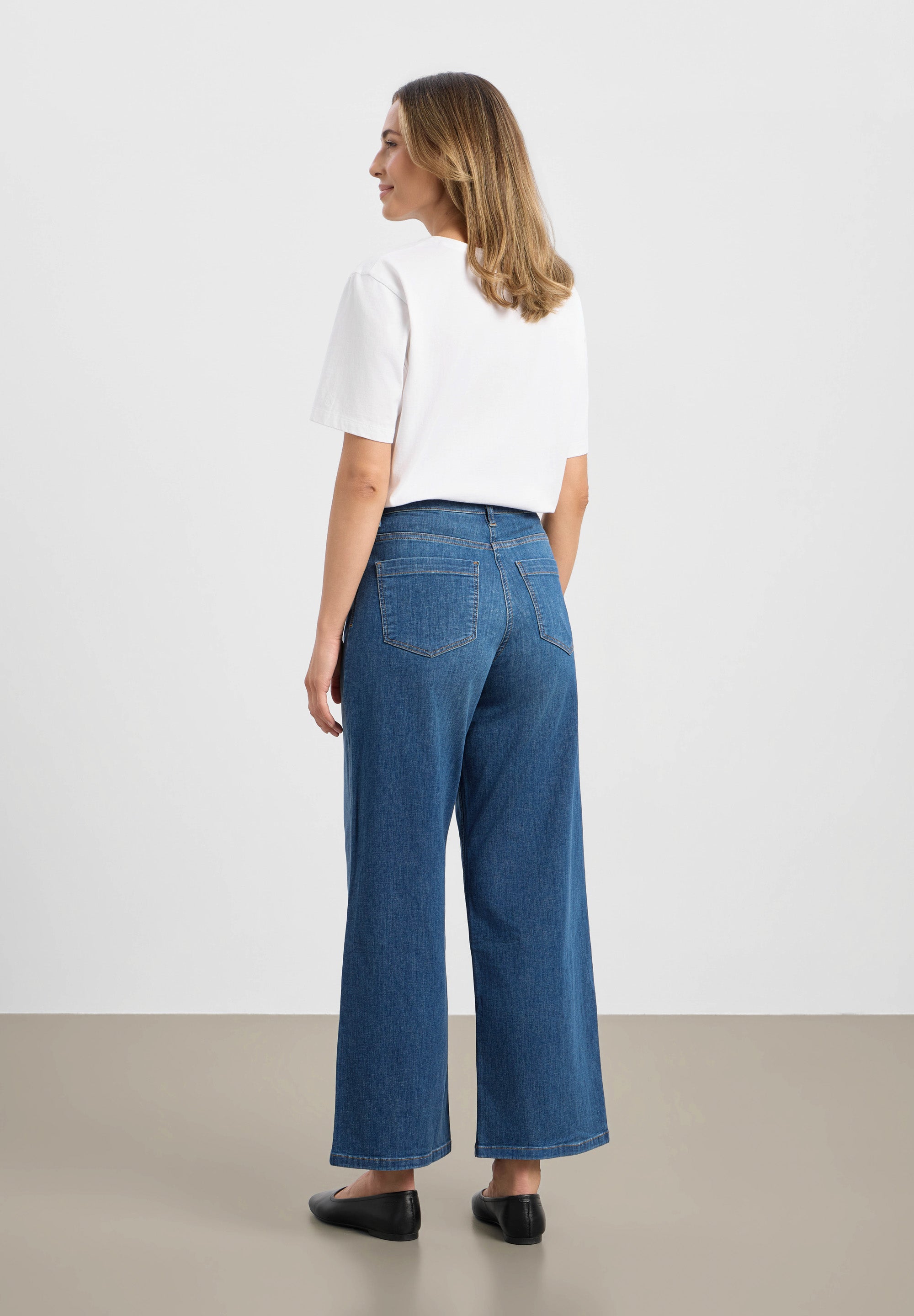 LAURIE Carol Loose - Short Length Loose 49399 Washed Blue Denim