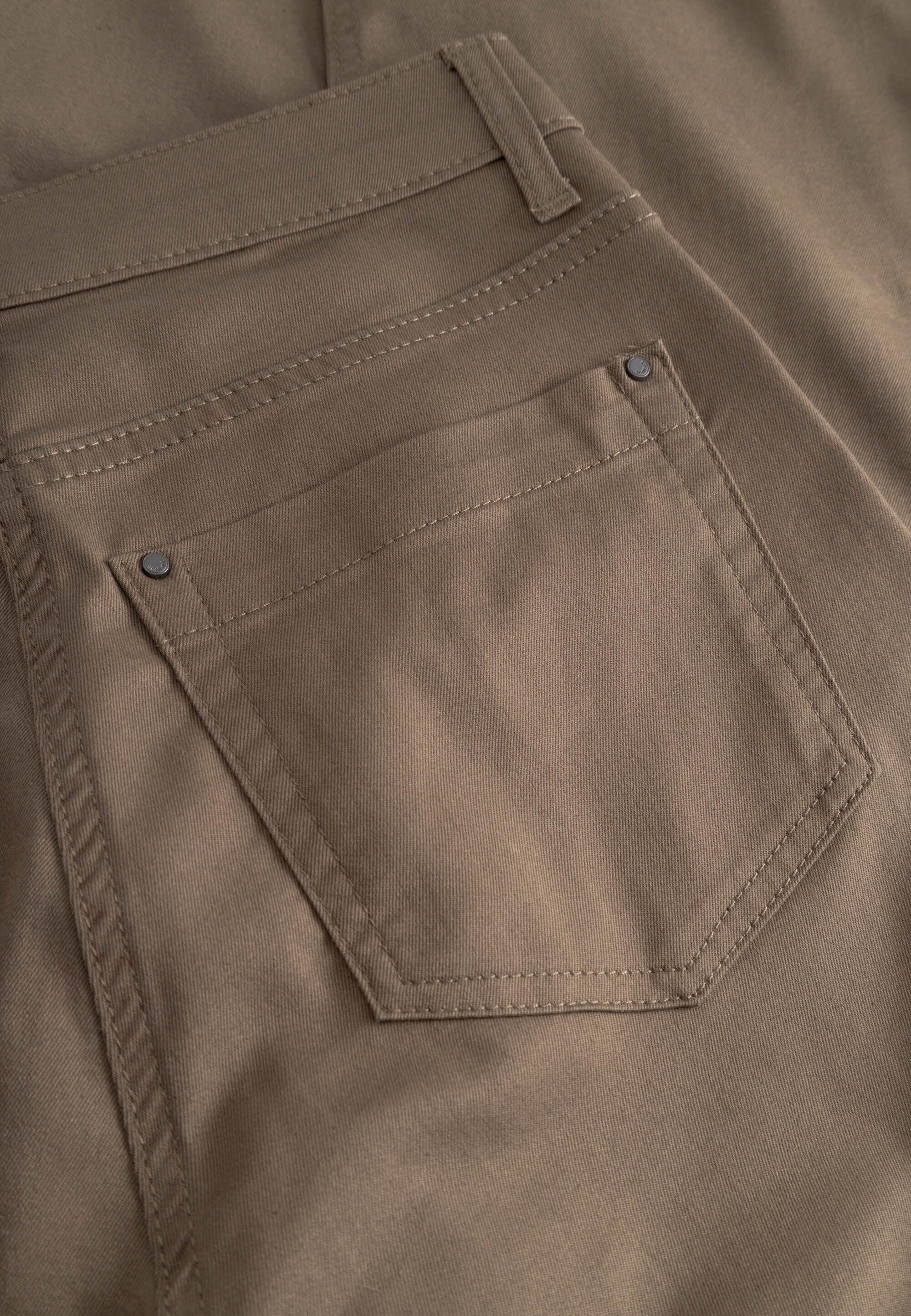 LAURIE Charlotte Regular - Medium Length Regular 86000 Sika