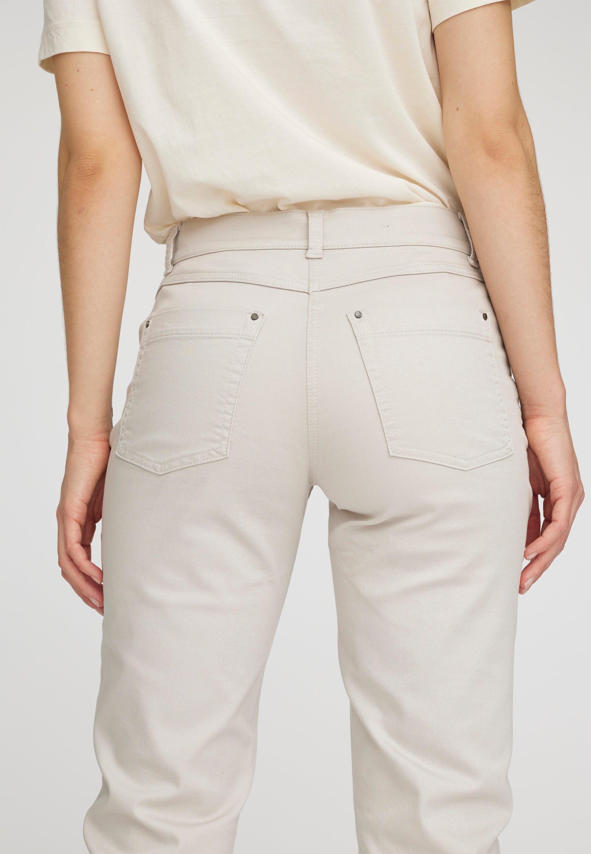 LAURIE Charlotte Regular - Medium Length Regular 25107 Grey Sand