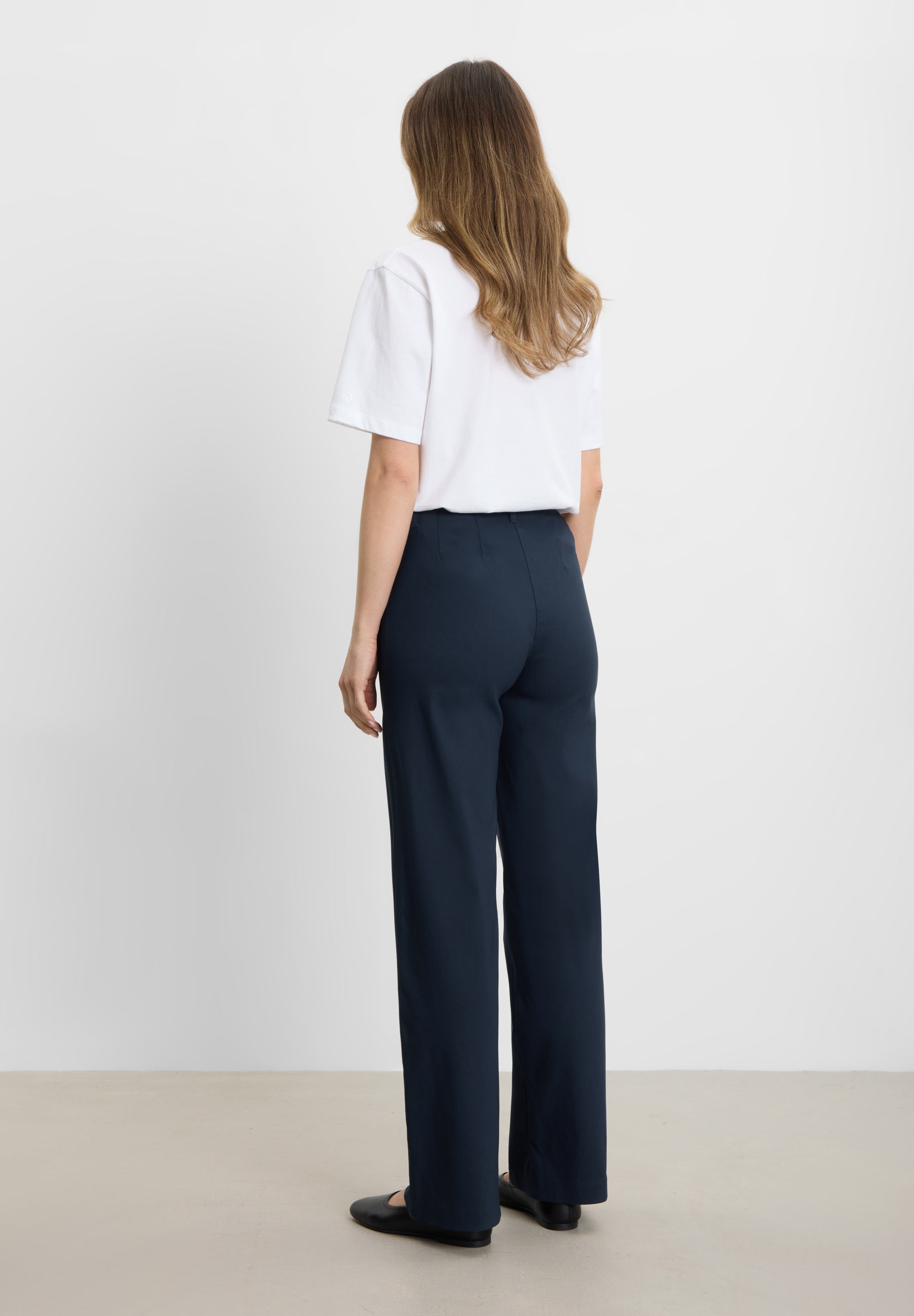 LAURIE Donna Loose - Medium Length Loose 49000 Navy