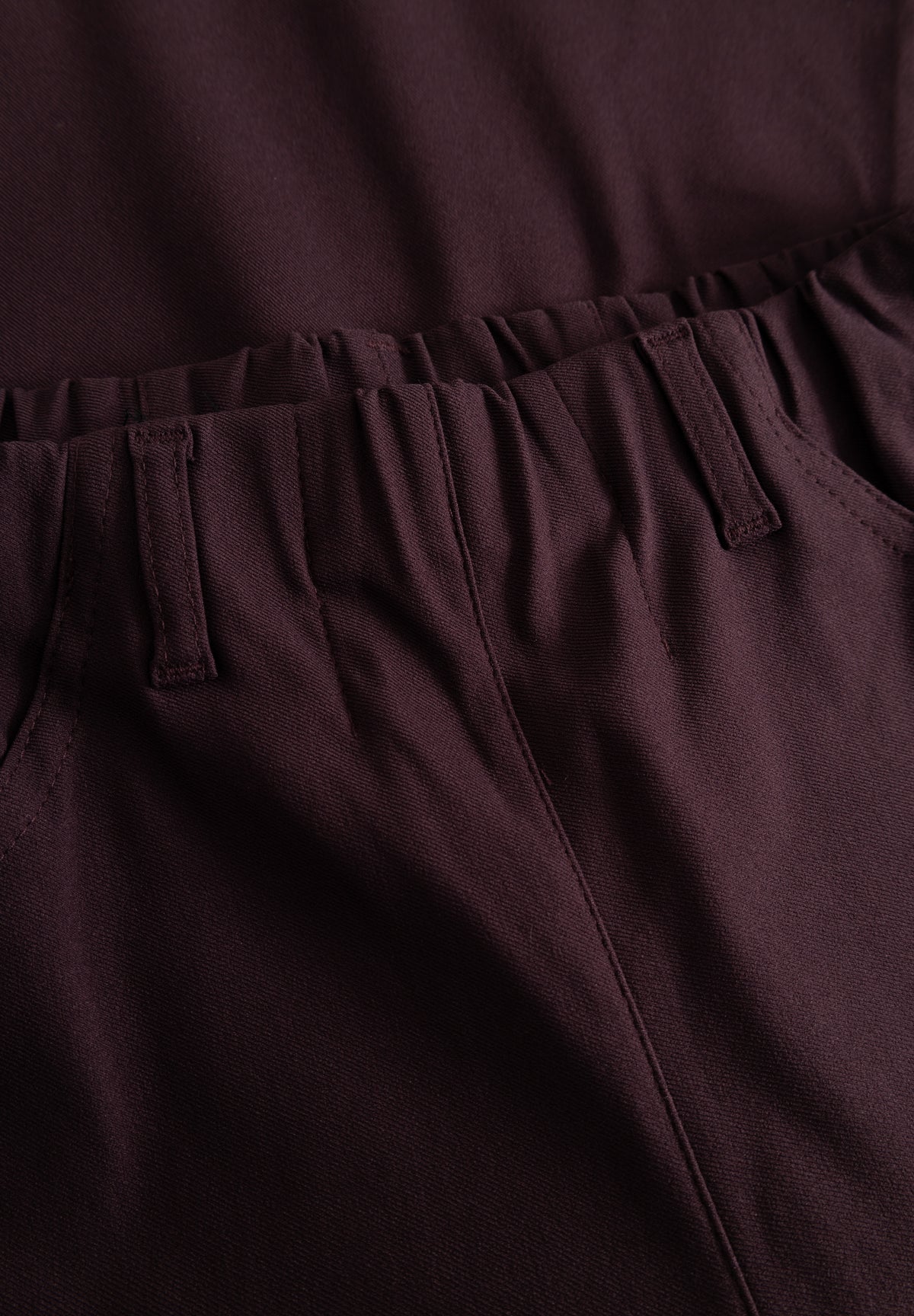 LAURIE Donna Loose - Medium Length Loose 68000 Dark Plum