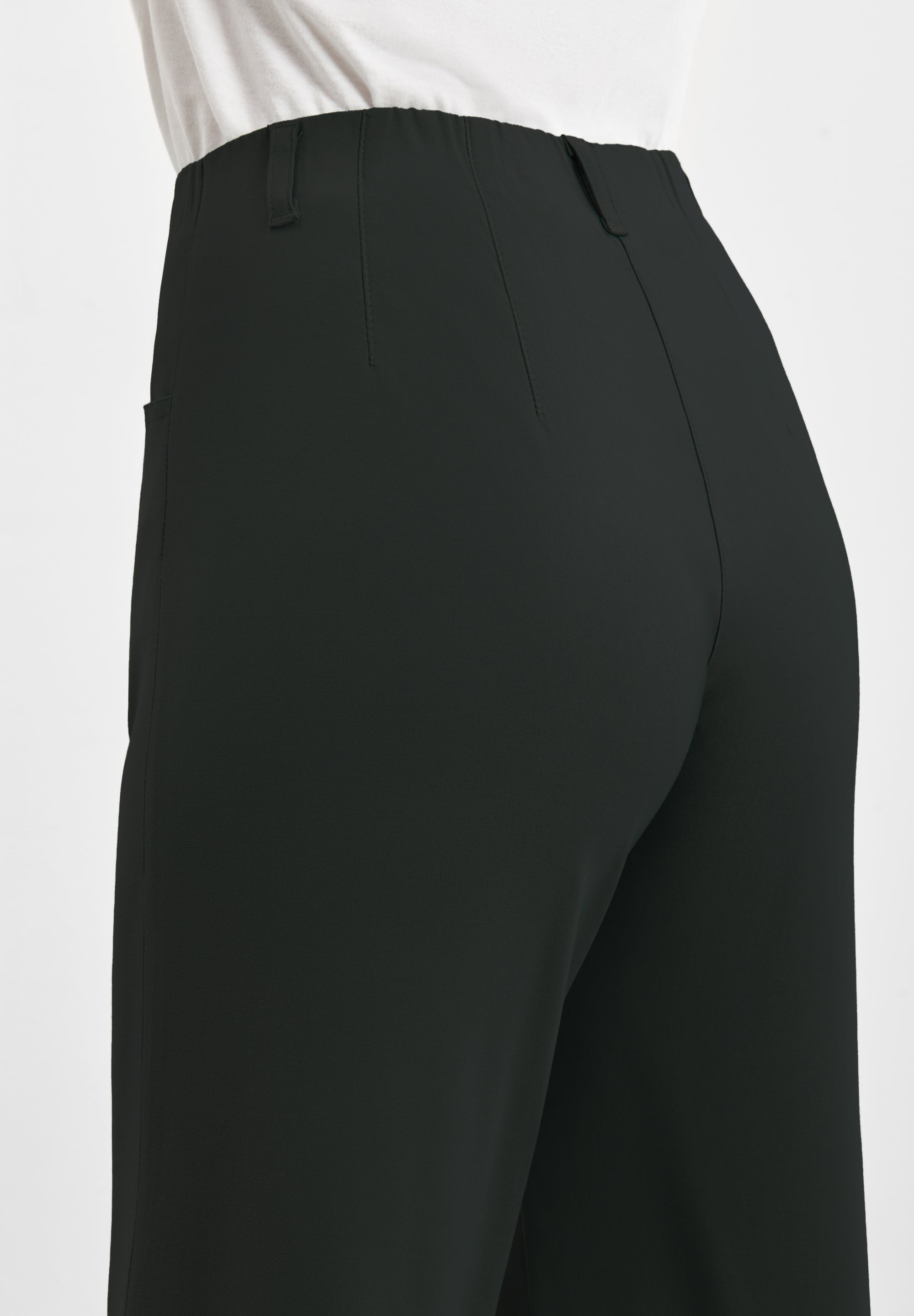 LAURIE Donna Loose - Cropped Loose 99000 Black