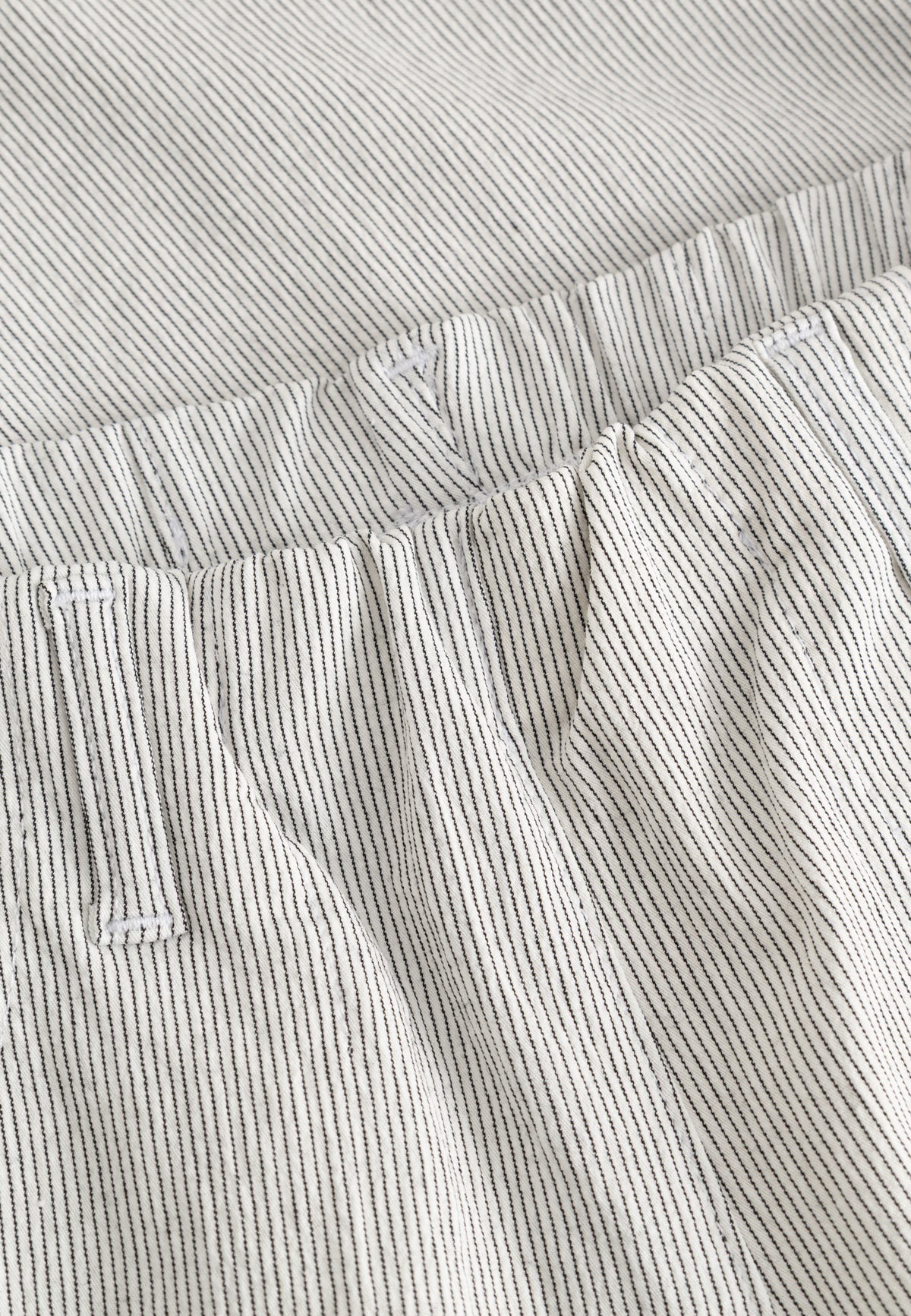LAURIE Donna Loose CL Loose 10109 White pinstripe