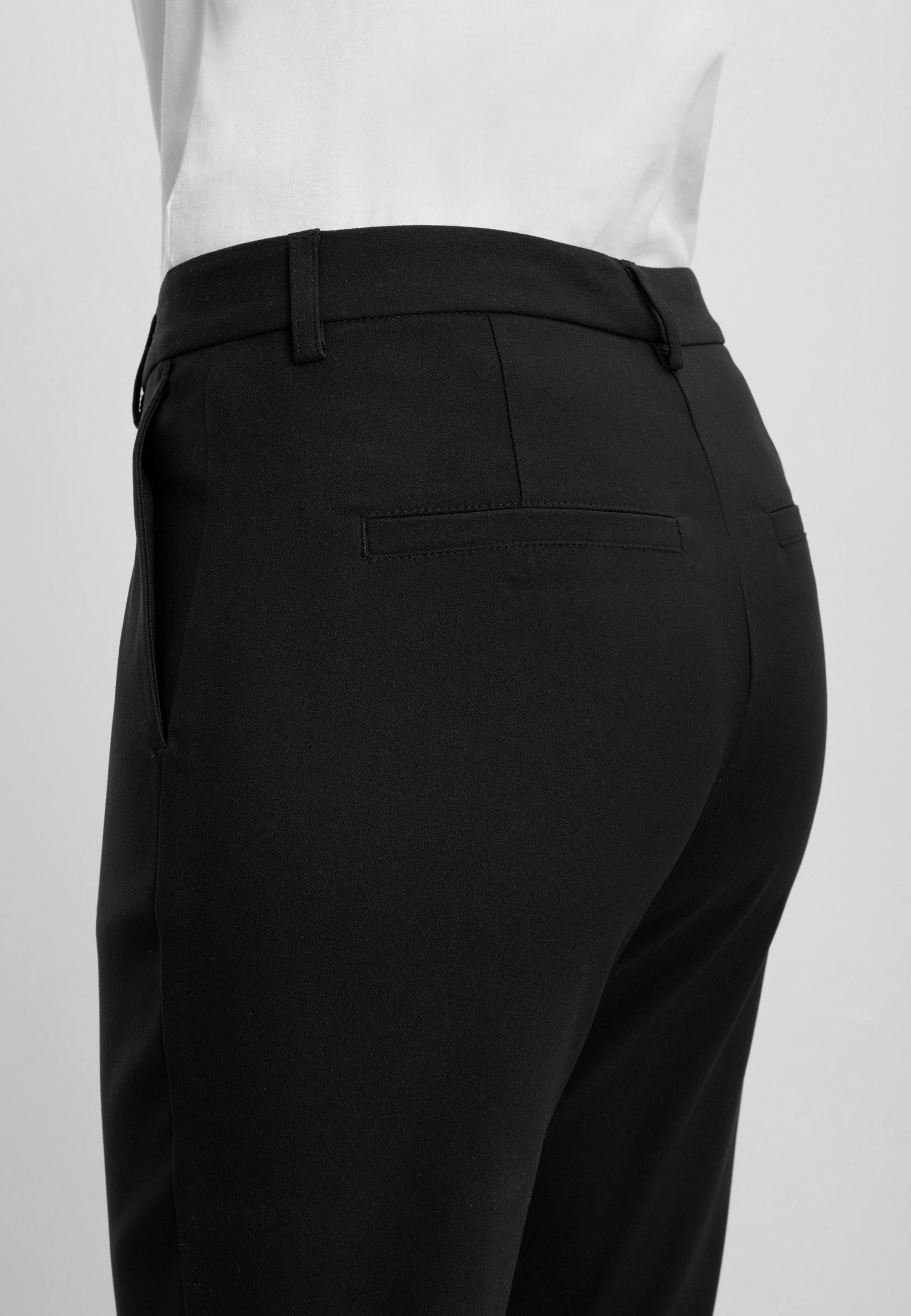 LAURIE Julia Regular - Short Length Regular 99000 Black