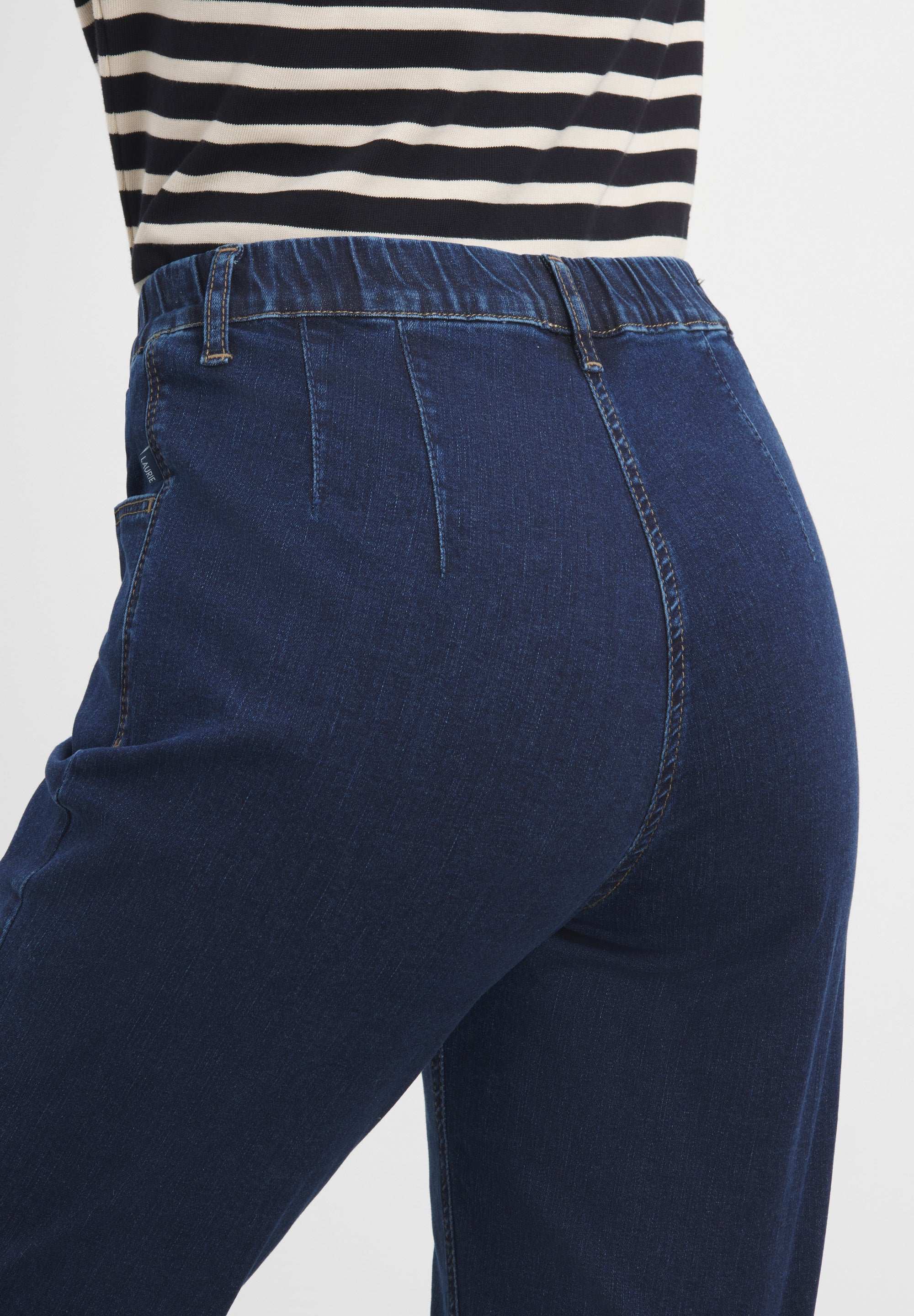 LAURIE Kelly Regular - Short Length Regular 40513 Dark Blue Denim