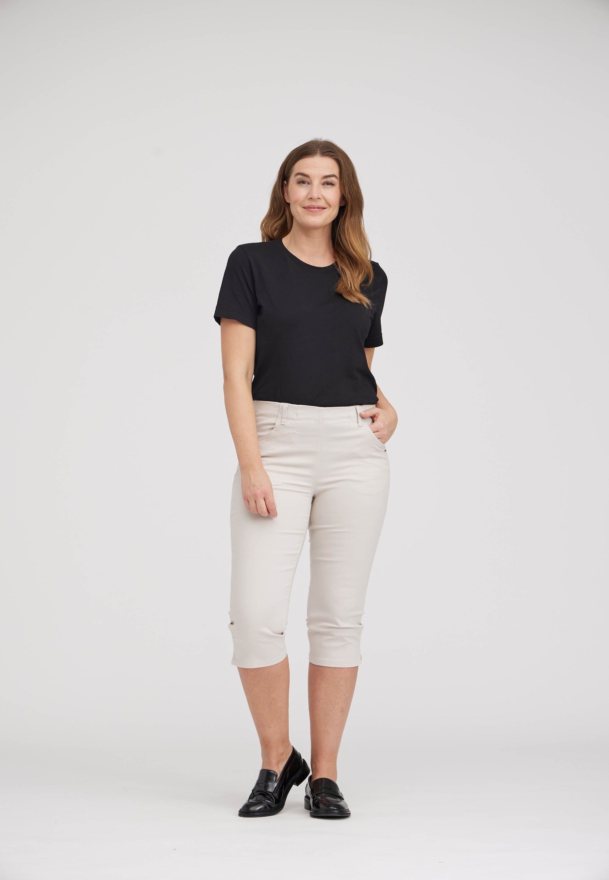 LAURIE Kelly Regular Capri SL Regular 25107 Grey Sand