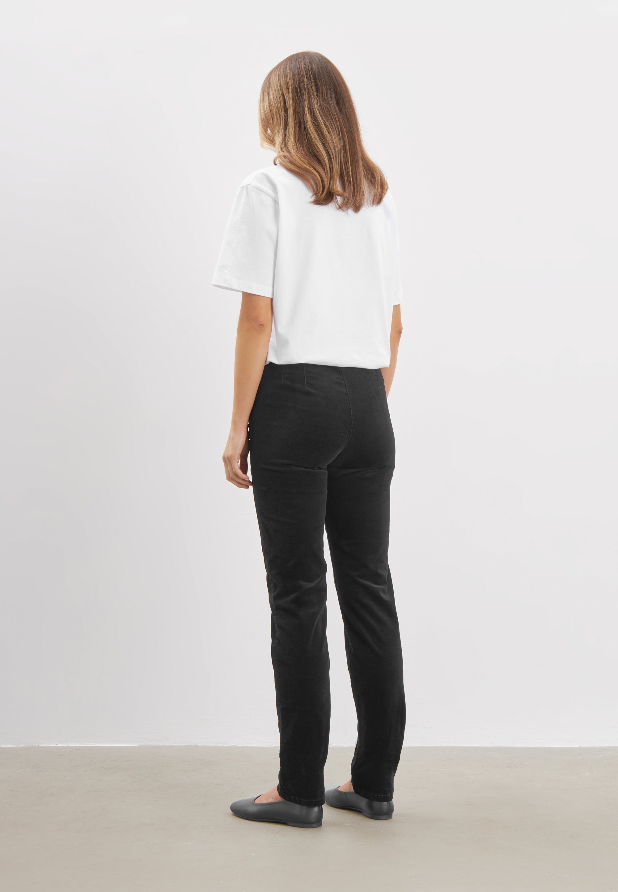 LAURIE Kelly Regular Corduroy - Medium Length Regular 99000 Black