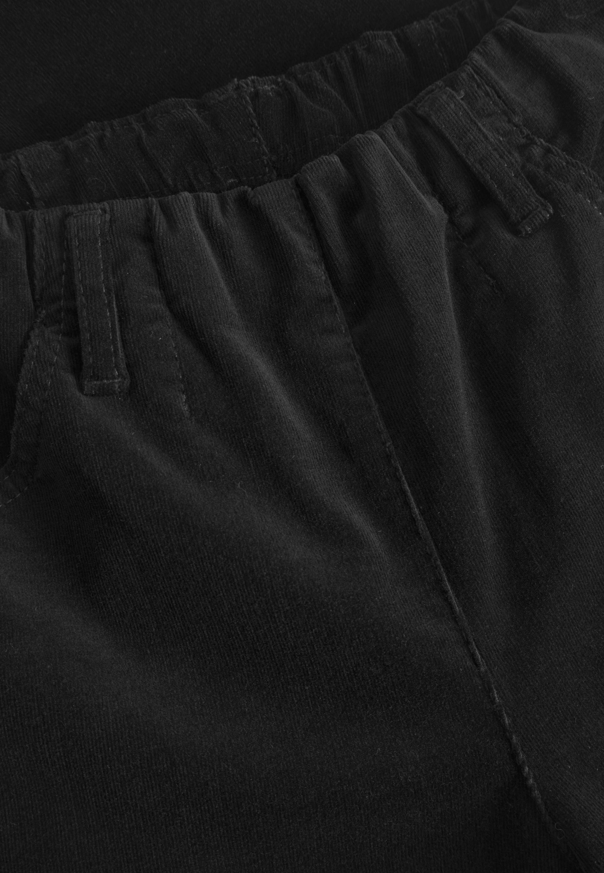 LAURIE Kelly Regular Corduroy - Medium Length Regular 99000 Black