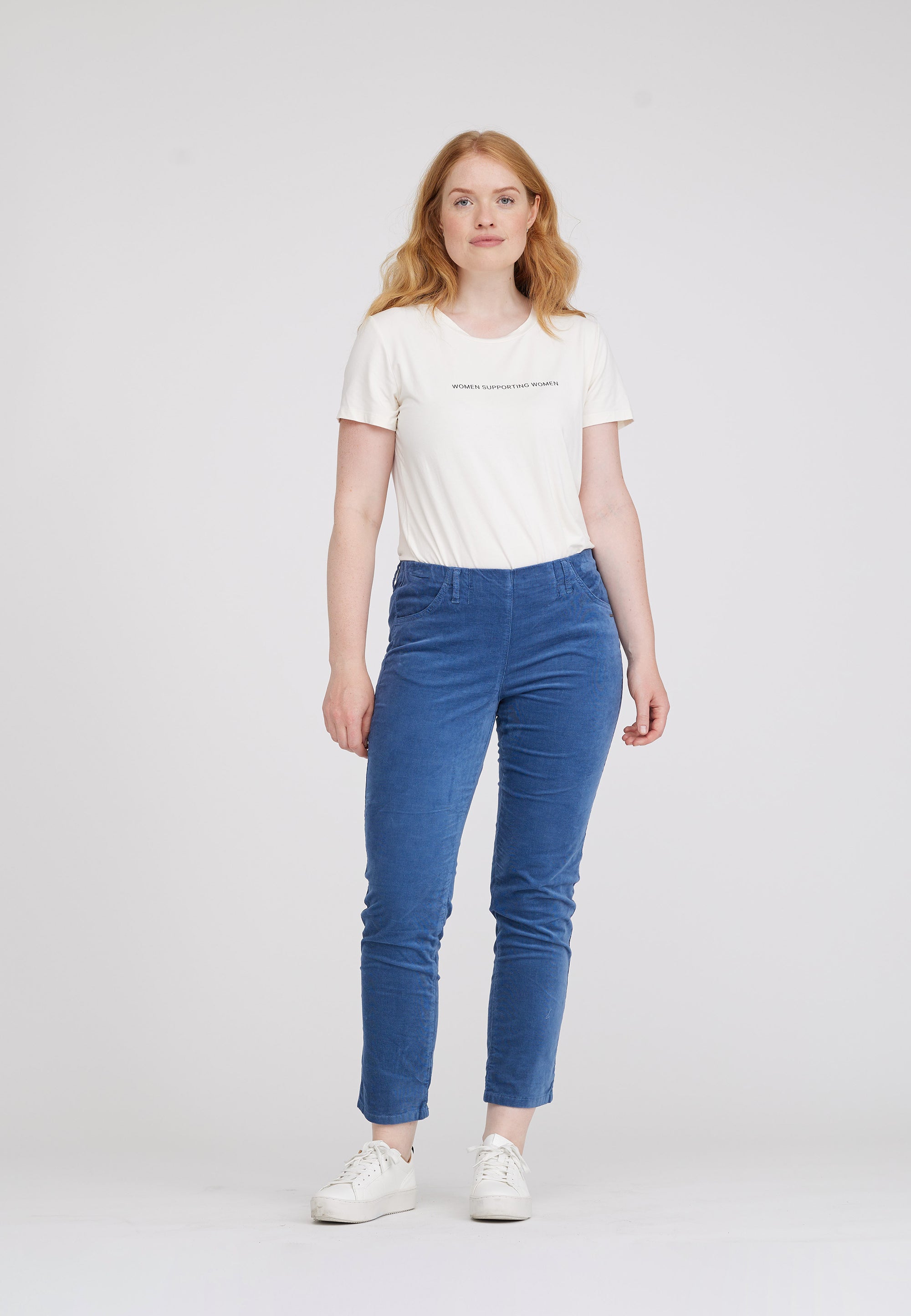 LAURIE Kelly Regular Corduroy - Short Length Regular 47000 Nordic Blue