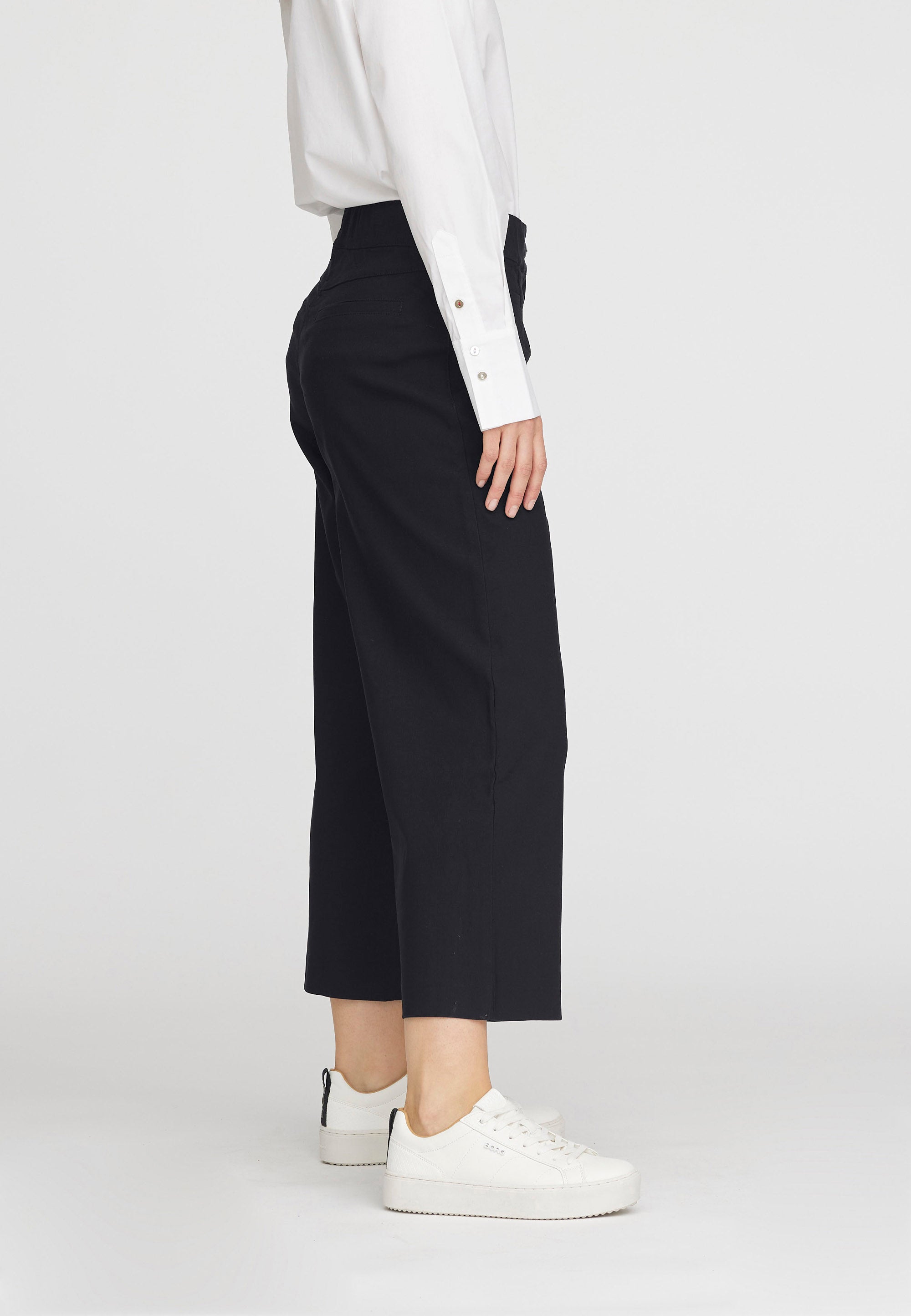 LAURIE Lester Loose - Cropped Loose 99128 Black
