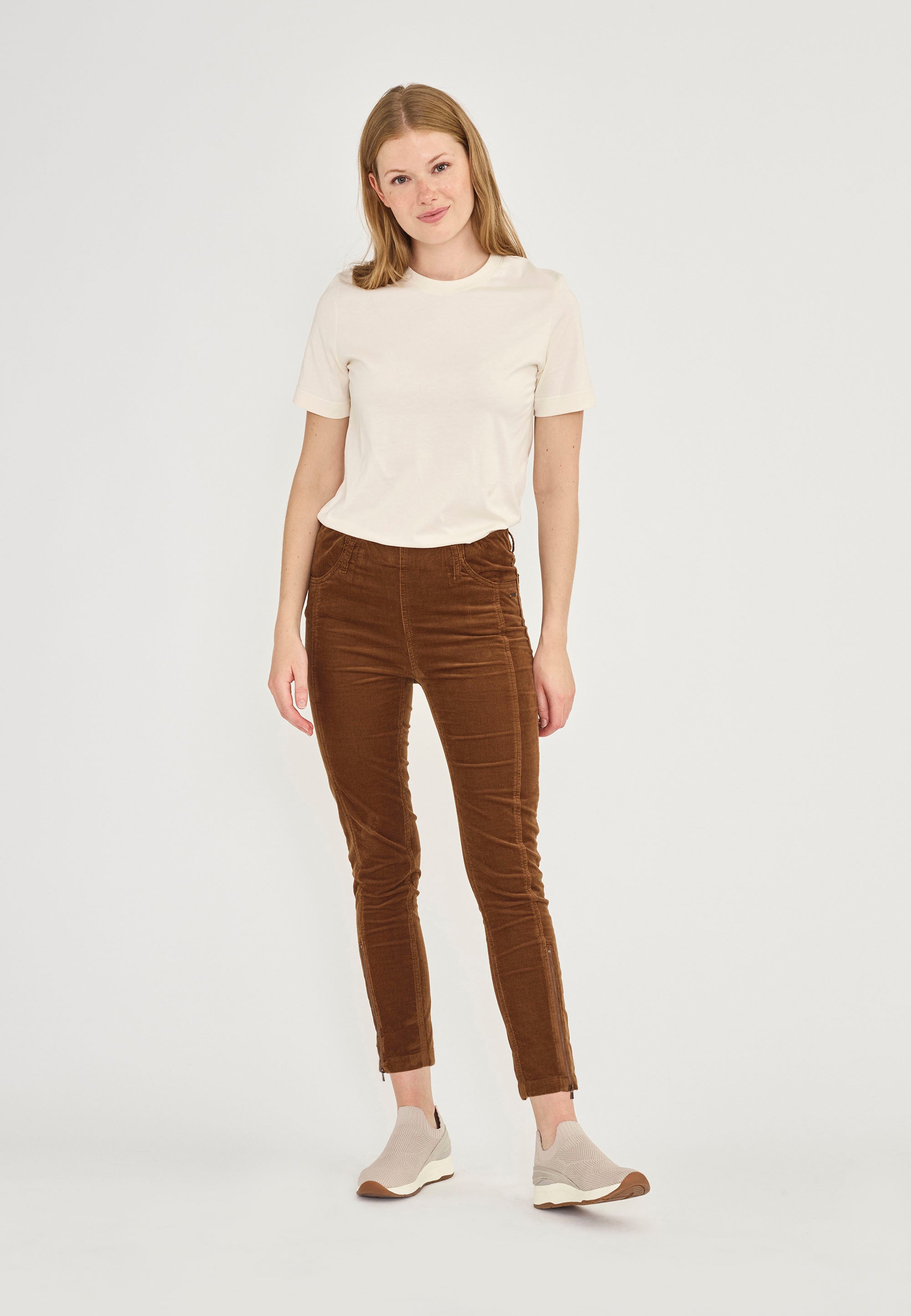 LAURIE Madison Slim Corduroy Crop Slim 85000 Bronze
