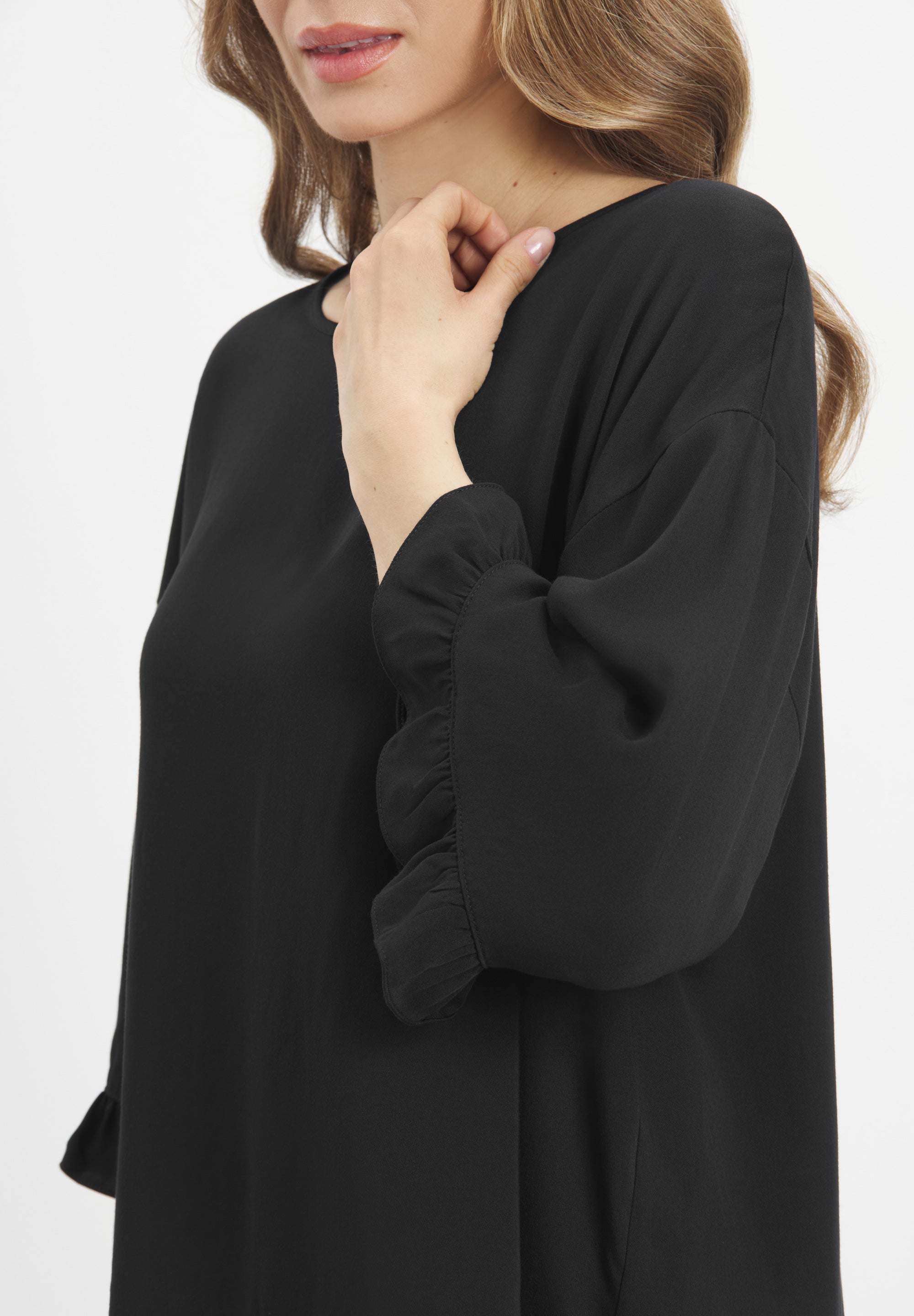LAURIE Nova Blouse SS Relaxed 99000 Black