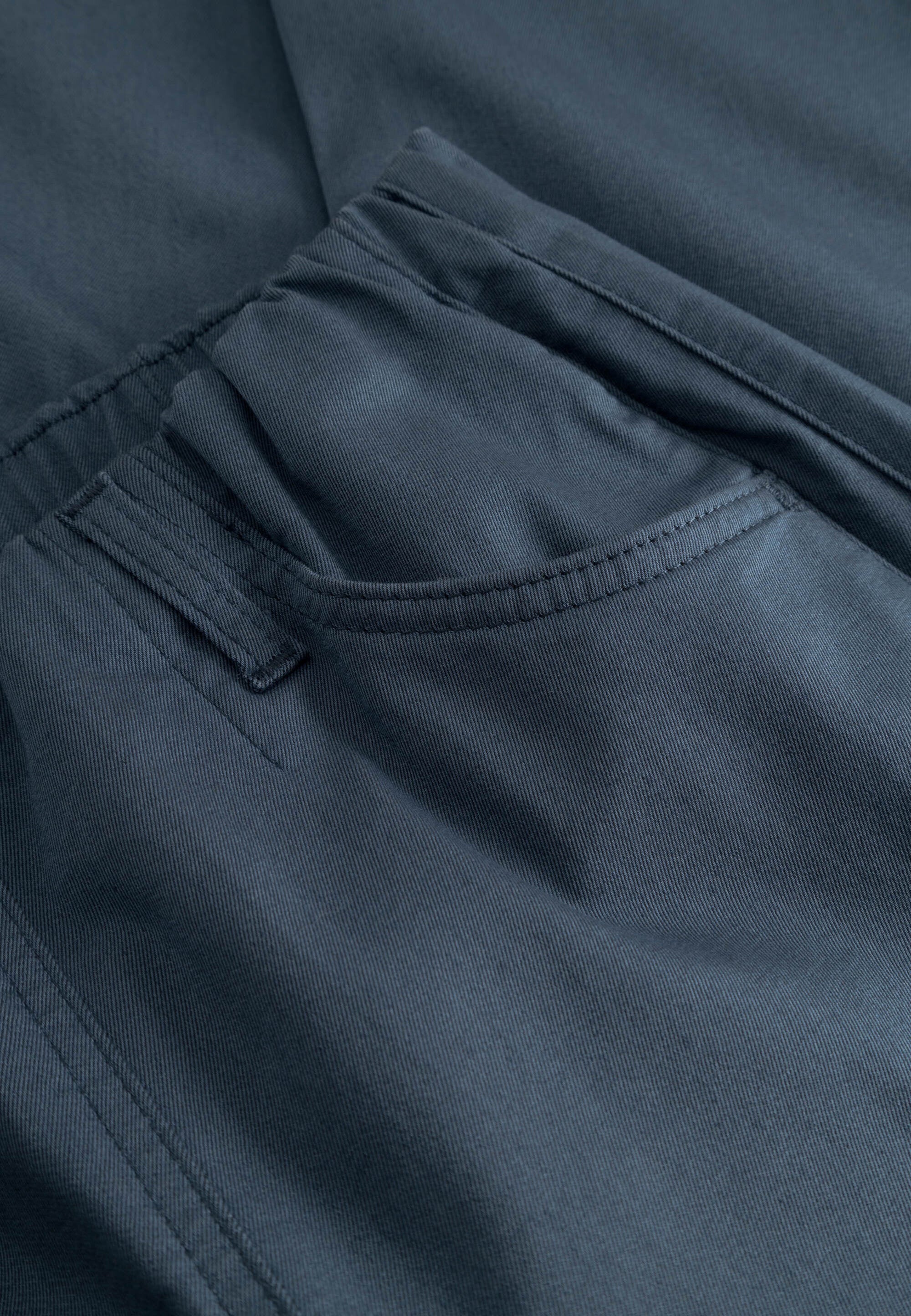 LAURIE Patricia Pure Regular Crop Regular 46000 Stone