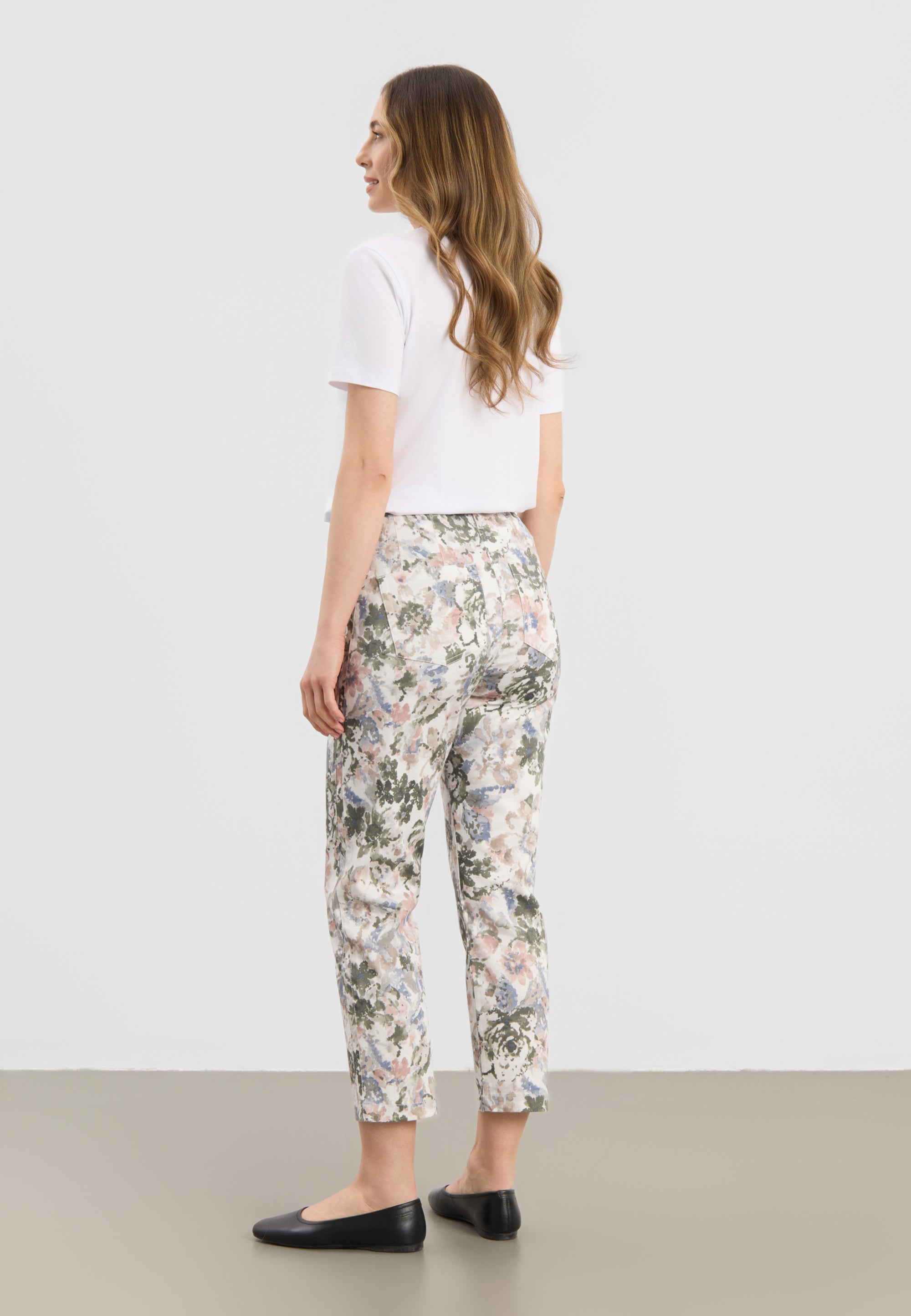 LAURIE Patricia Pure Regular Cropped Regular 55140 Khaki watercolour print