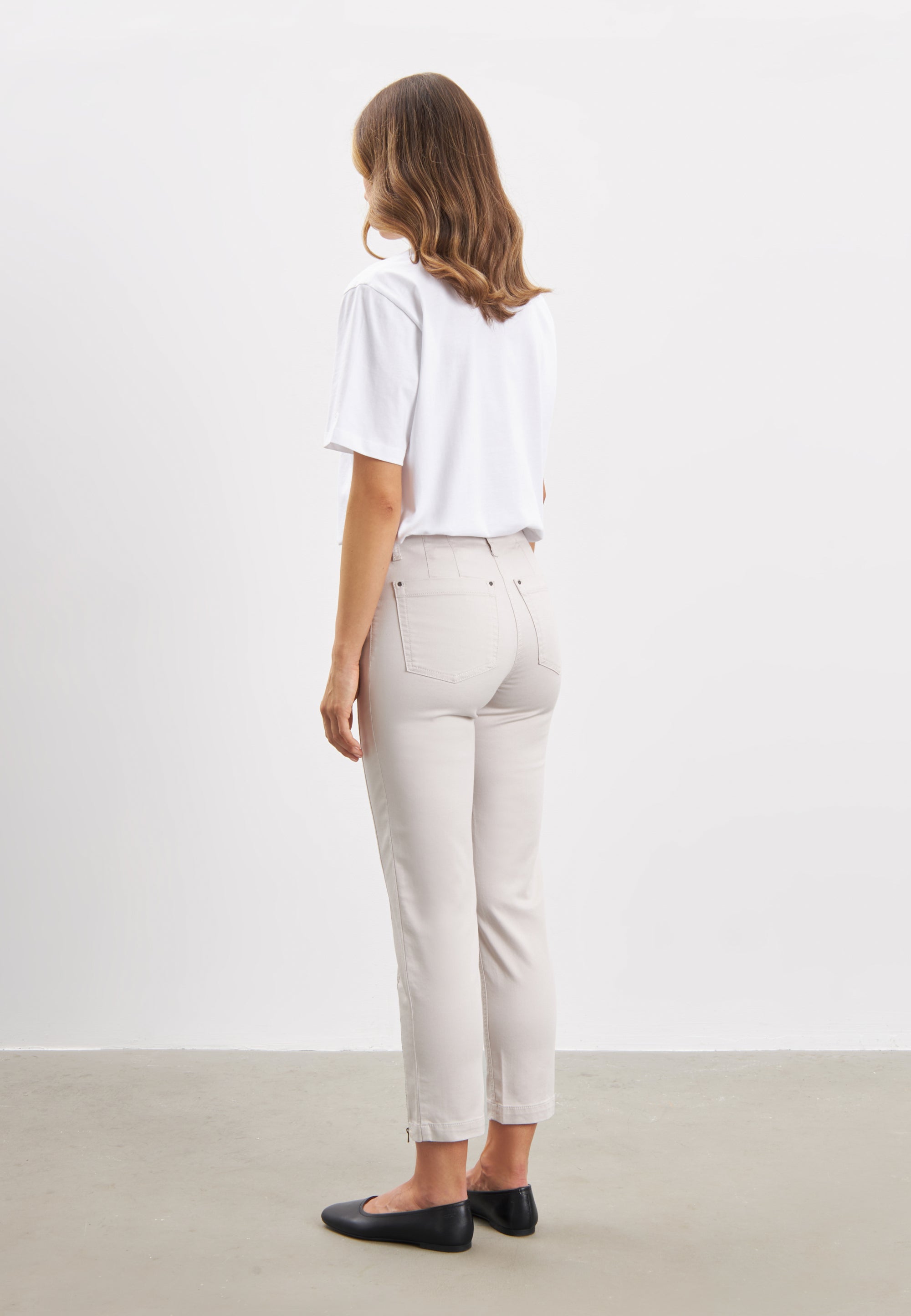 LAURIE Piper Regular Crop Regular 25000 Grey Sand