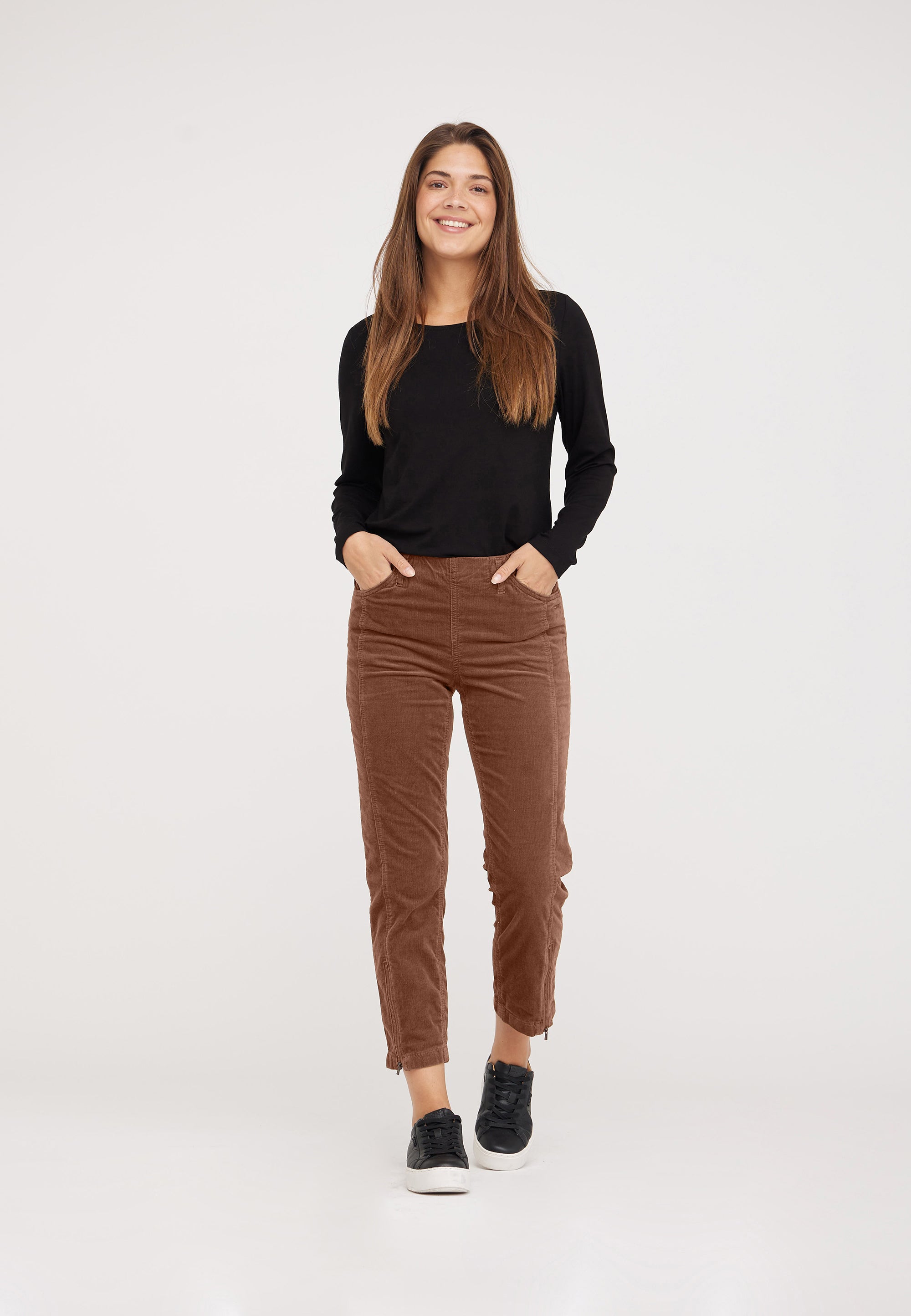 LAURIE Piper Regular corduroy Crop Regular 84100 Chocolate Chip