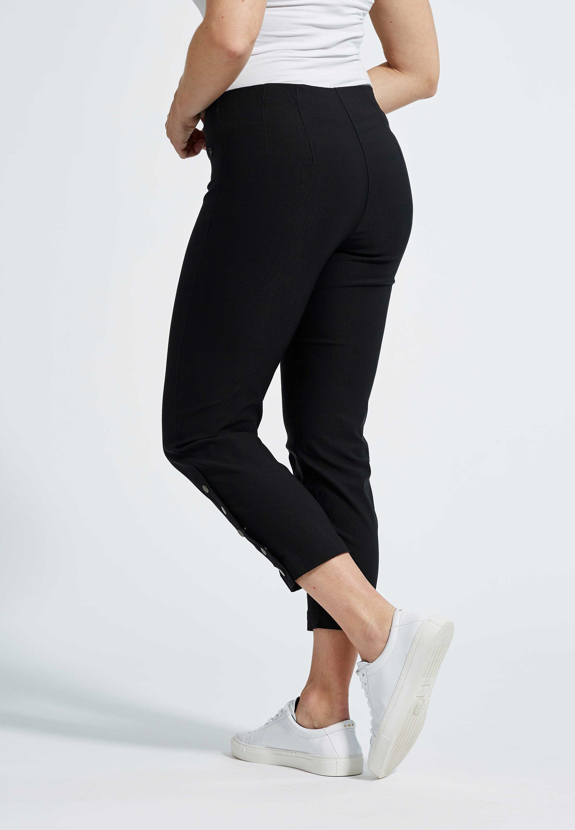 LAURIE Polly Regular Crop Regular 99970 Black
