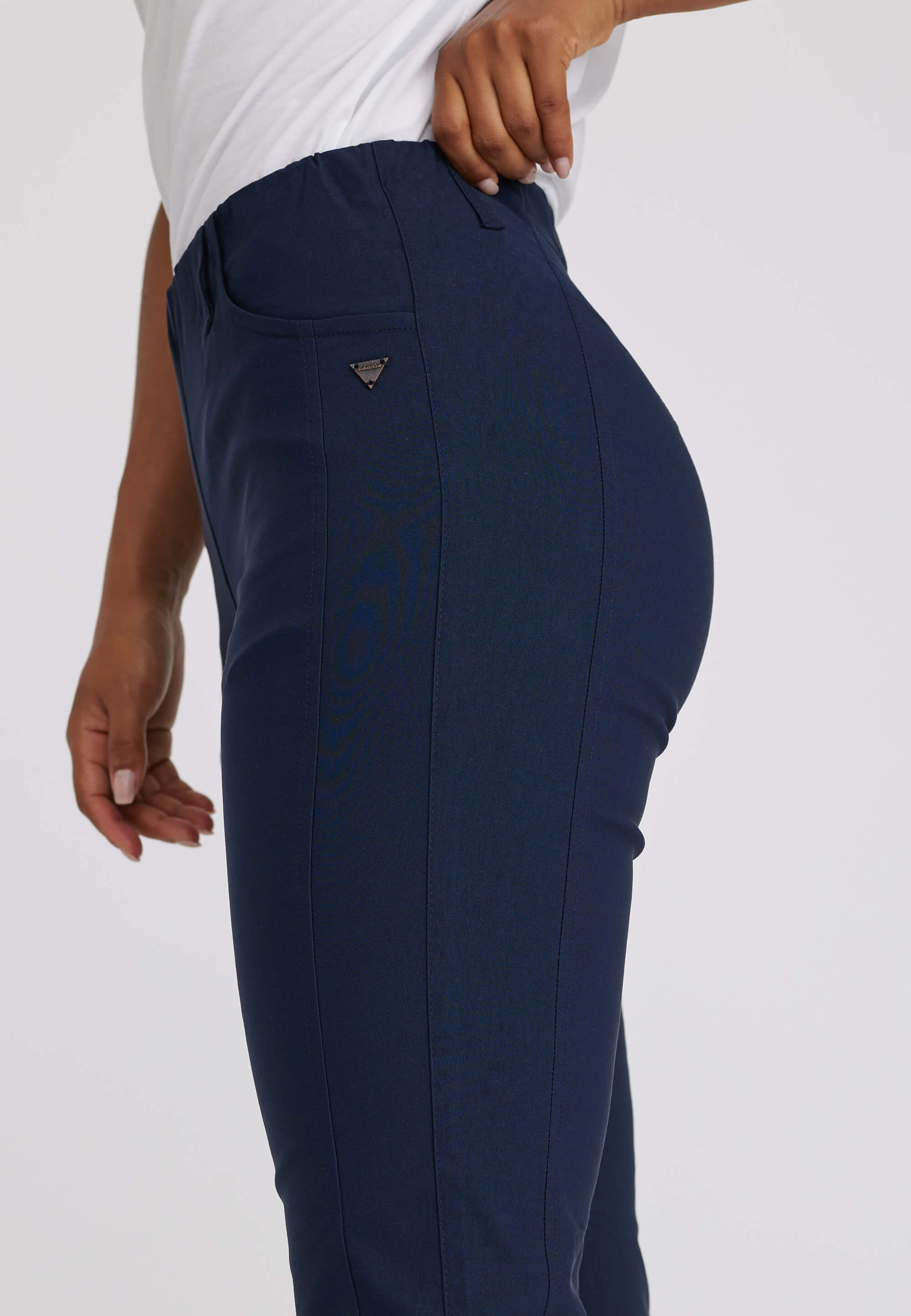 LAURIE Rose Regular Crop Regular 49970 Navy