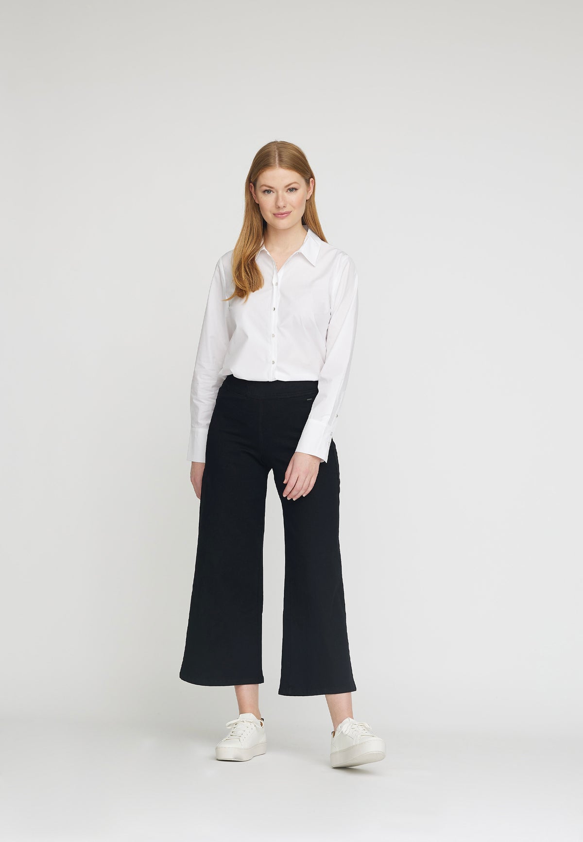 LAURIE Serene Loose - Extra Short Length Loose 99000 Black
