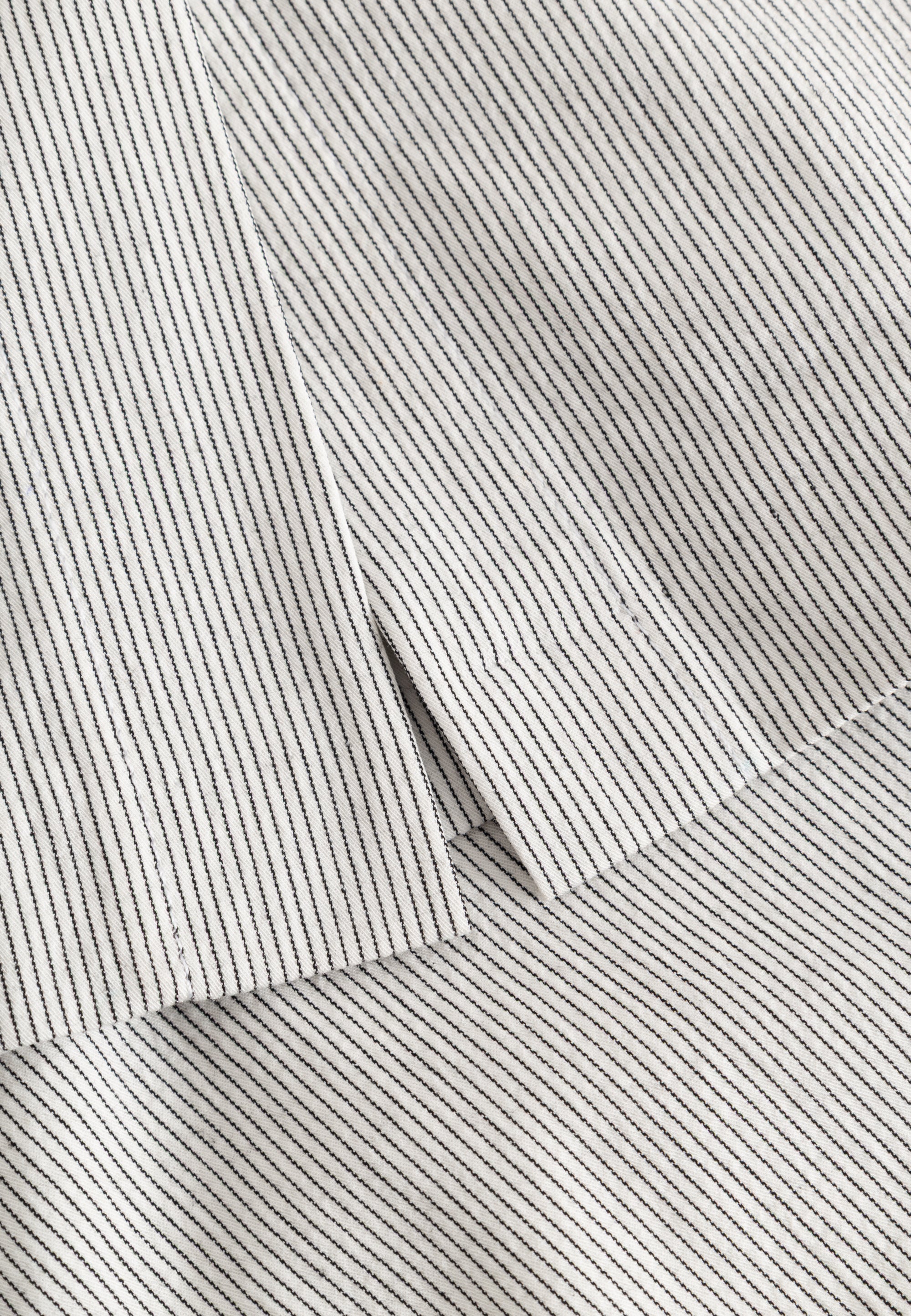 LAURIE Simone Skirt - 62 cm. Regular 10109 White pinstripe