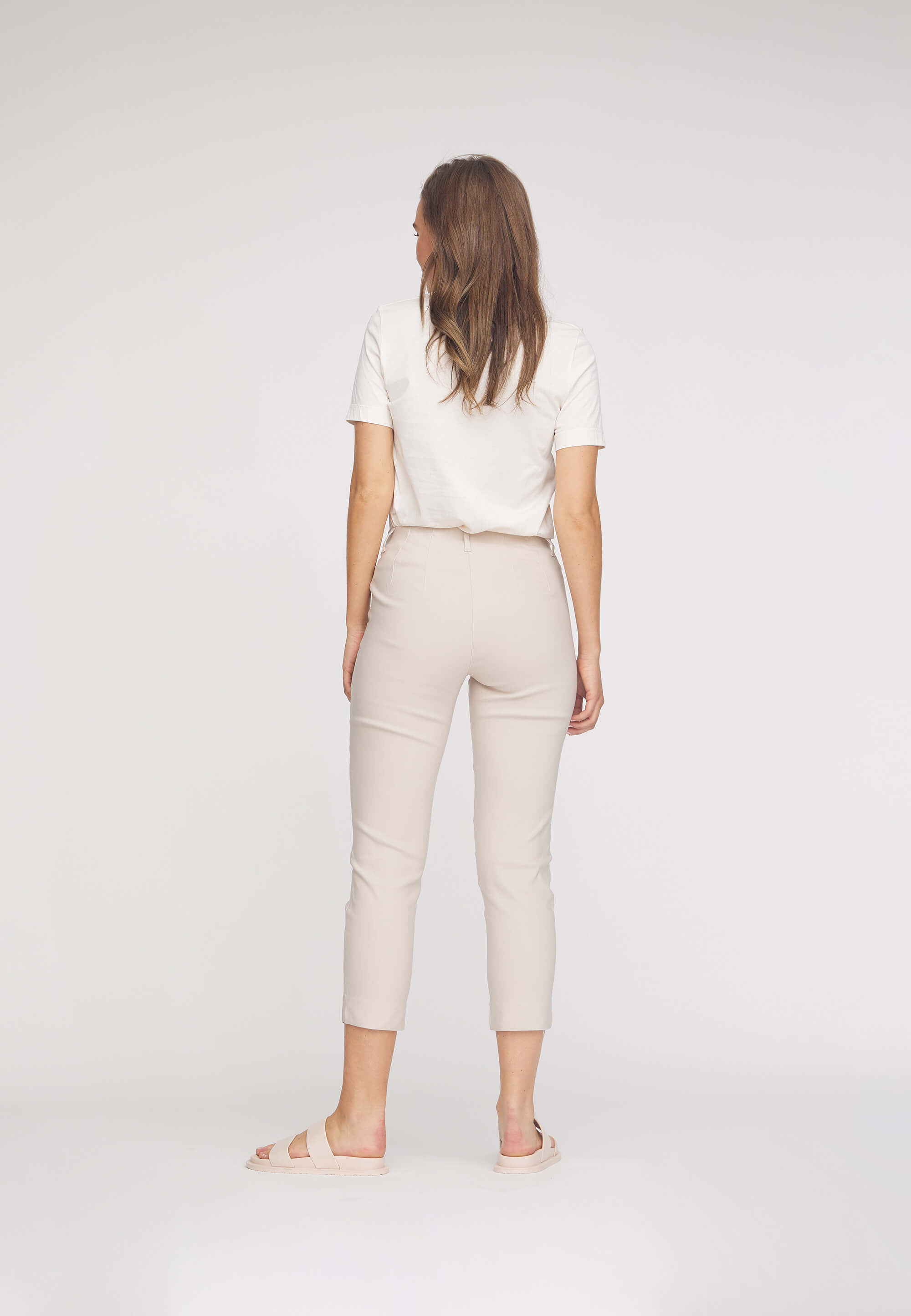 LAURIE Taylor Regular Crop Regular 25000 Grey Sand