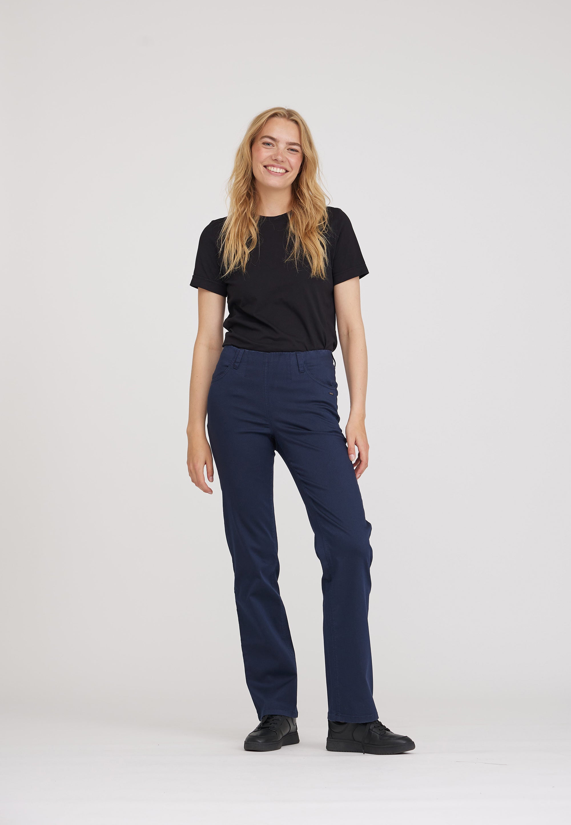 LAURIE Tracy Straight - Medium Length Straight 49000 Navy