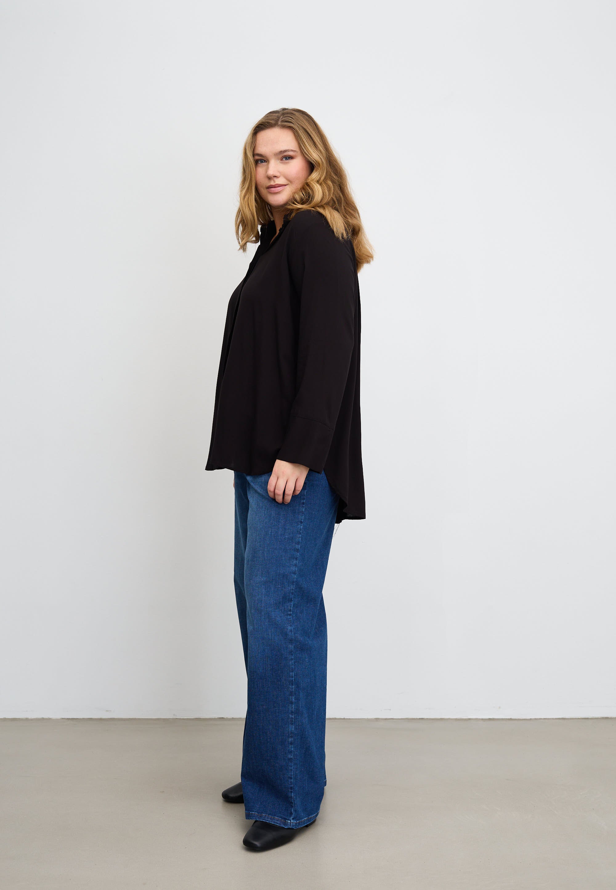 LAURIE Veronica Shirt Shirts 99000 Black