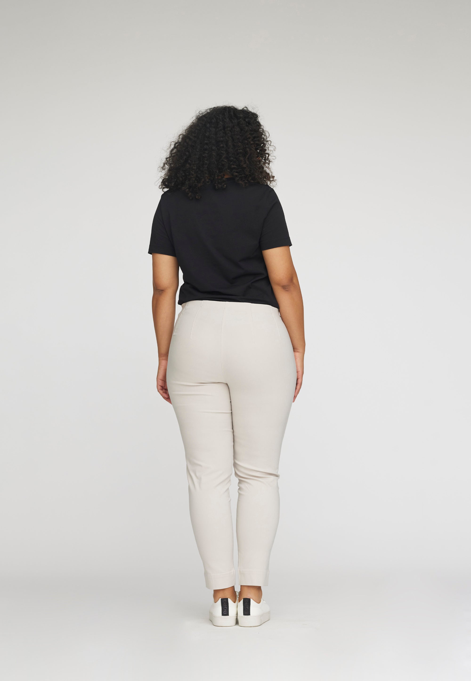 LAURIE  Betty Regular - Short Length Regular 25137 Grey Sand