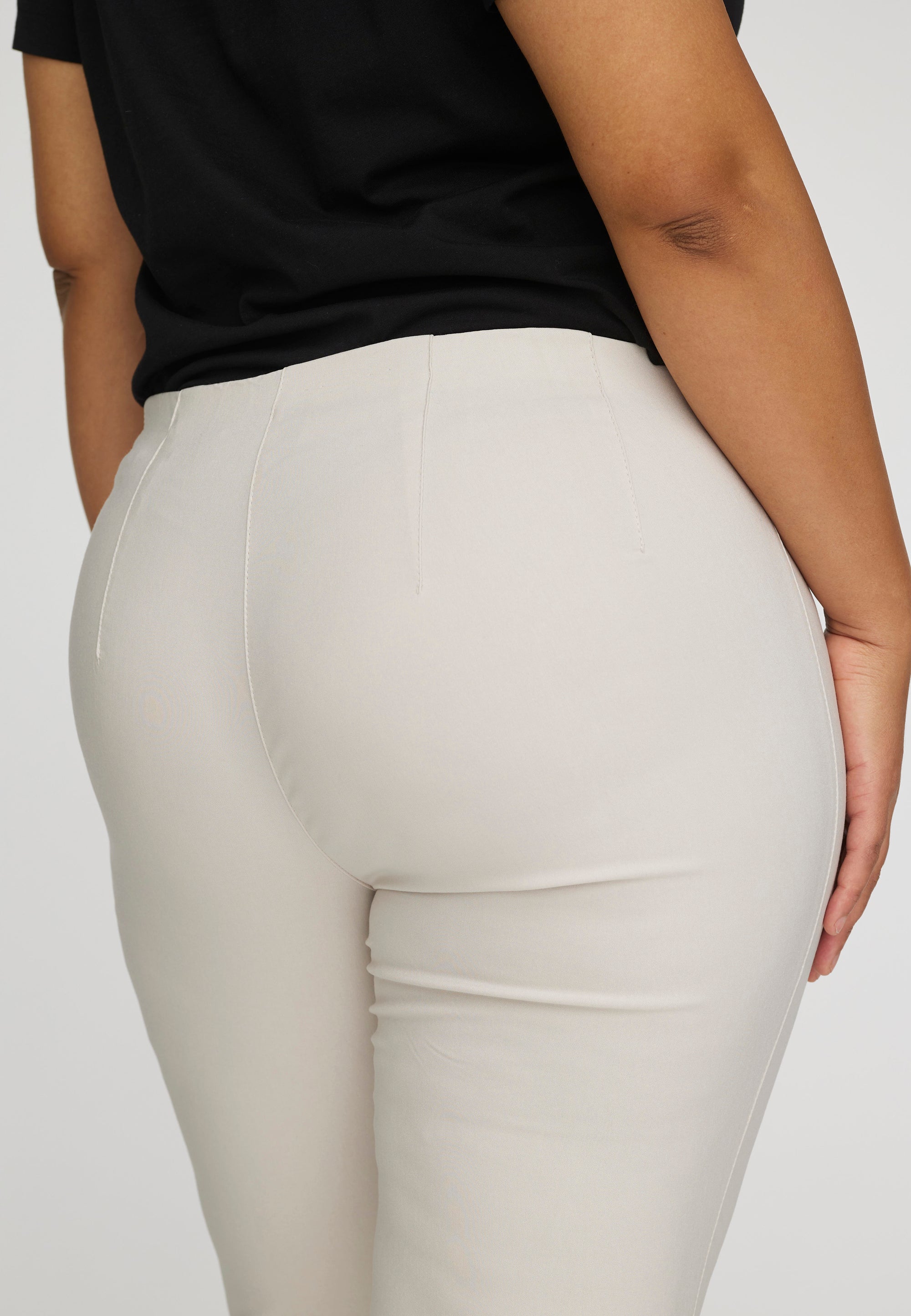 LAURIE  Betty Regular - Short Length Regular 25137 Grey Sand