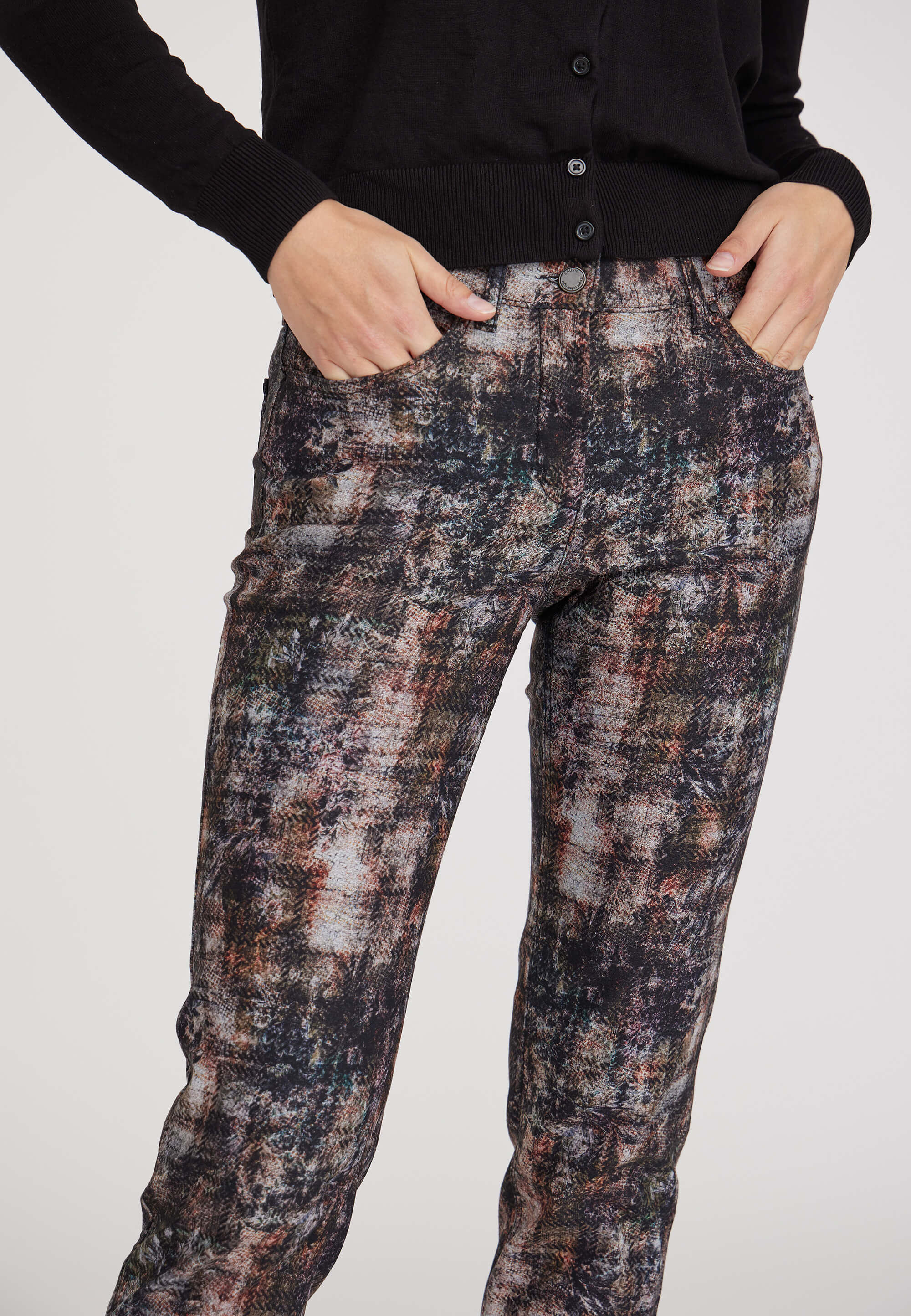 LAURIE Charlotte Regular - Medium Length Regular 99009 Black Print