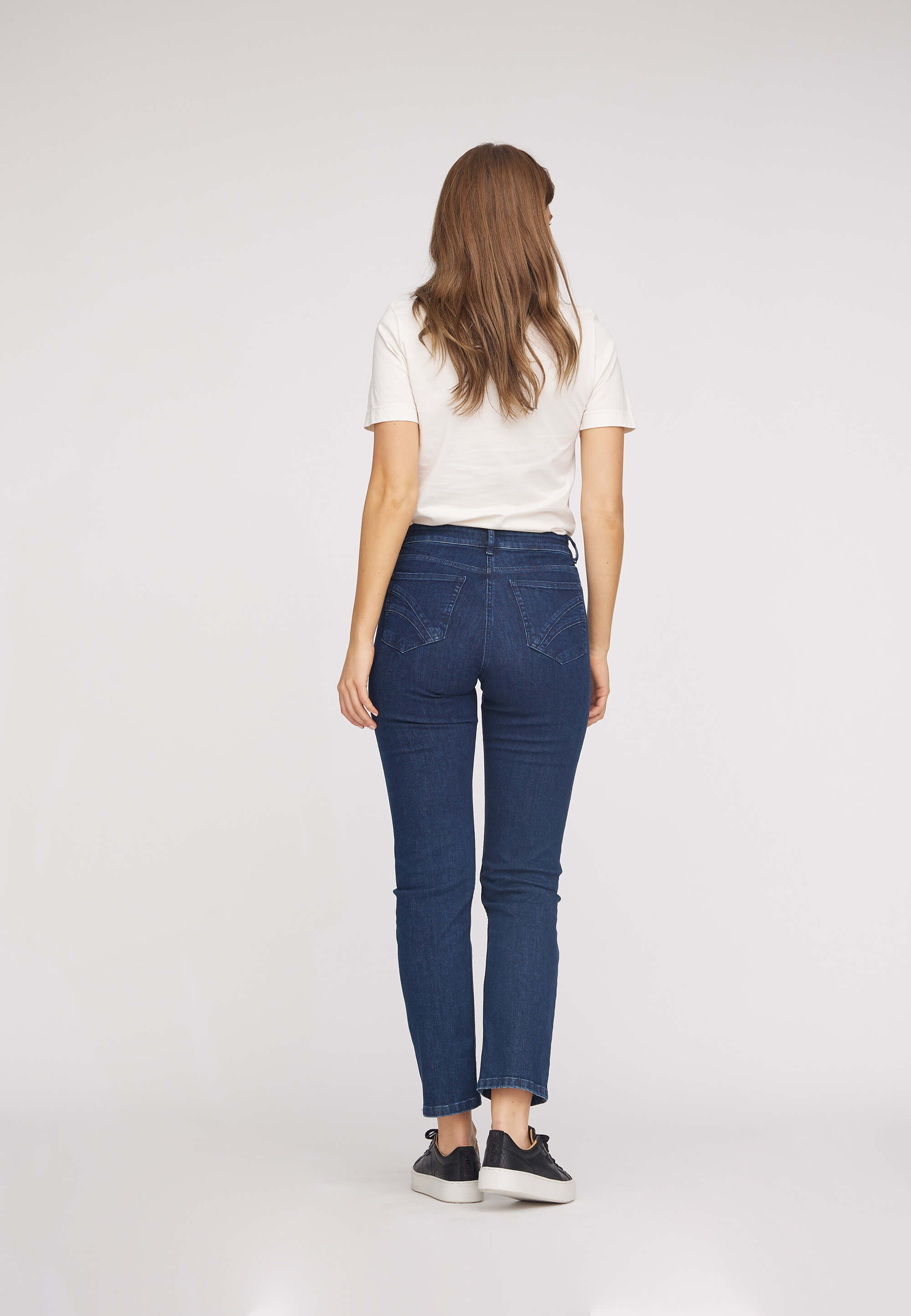 LAURIE  Charlotte Regular - Medium Length - Ecolabel Regular 49505 Dark Blue Denim