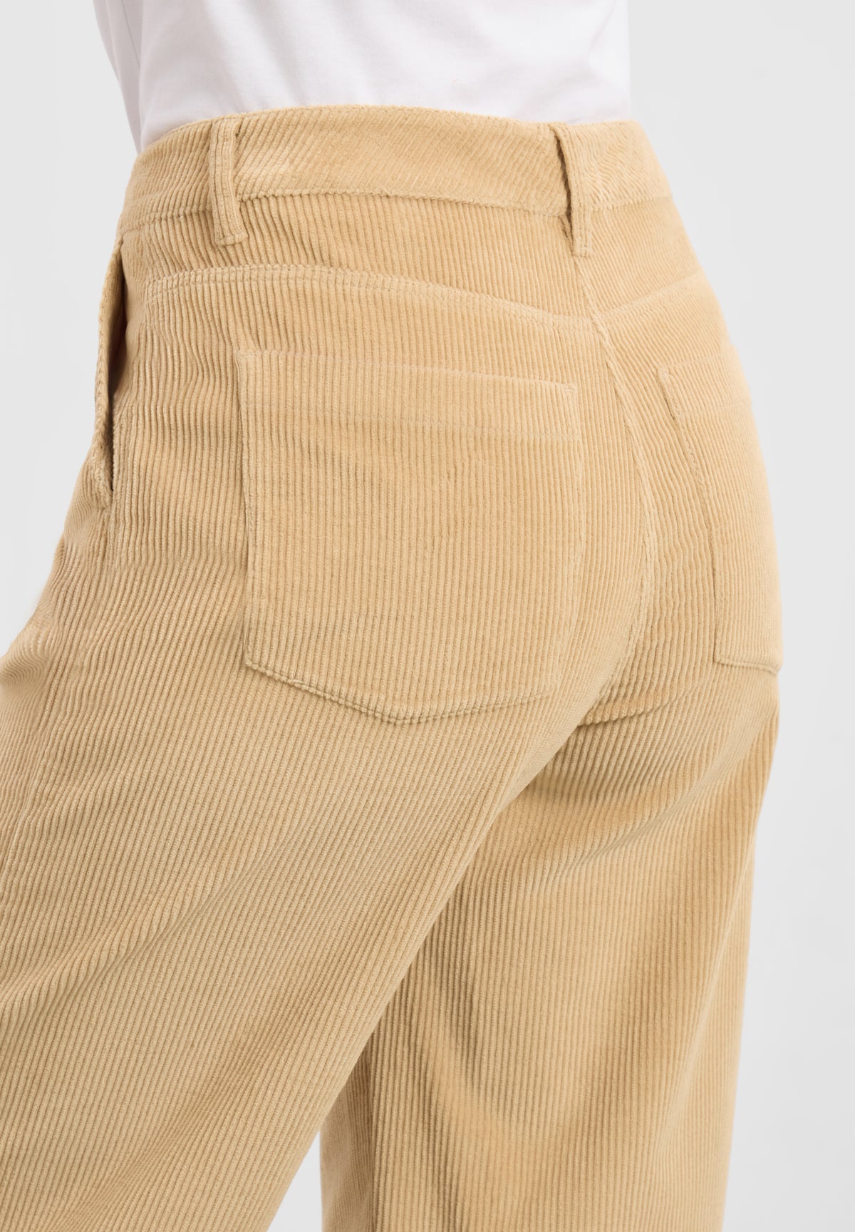 LAURIE Charm Loose Corduroy - Medium Length Loose 28000 Cafe Latte