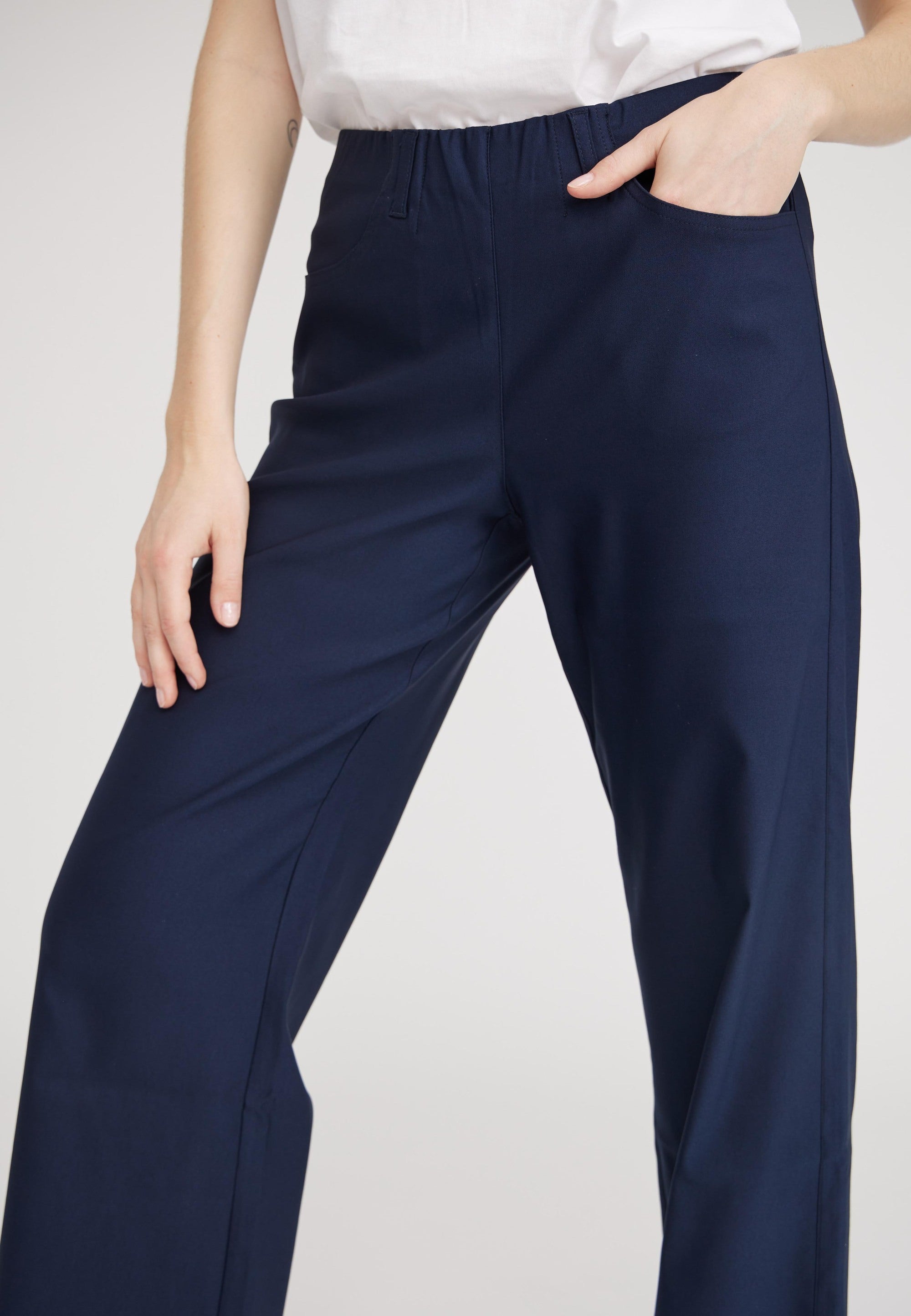 LAURIE  Donna Loose - Medium Length Trousers LOOSE 49000 Navy