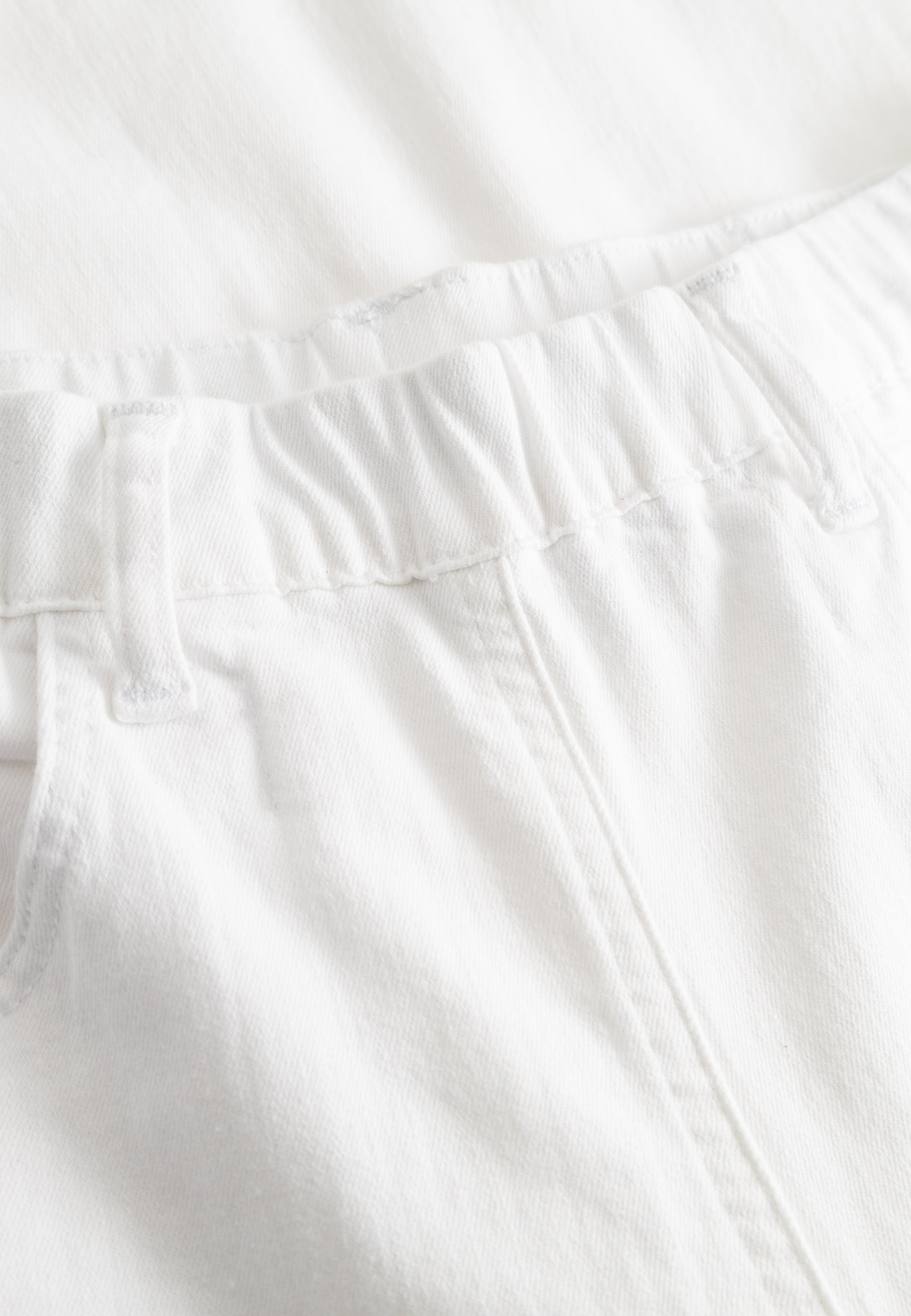 LAURIE Donna Loose Cropped Loose 10000 White