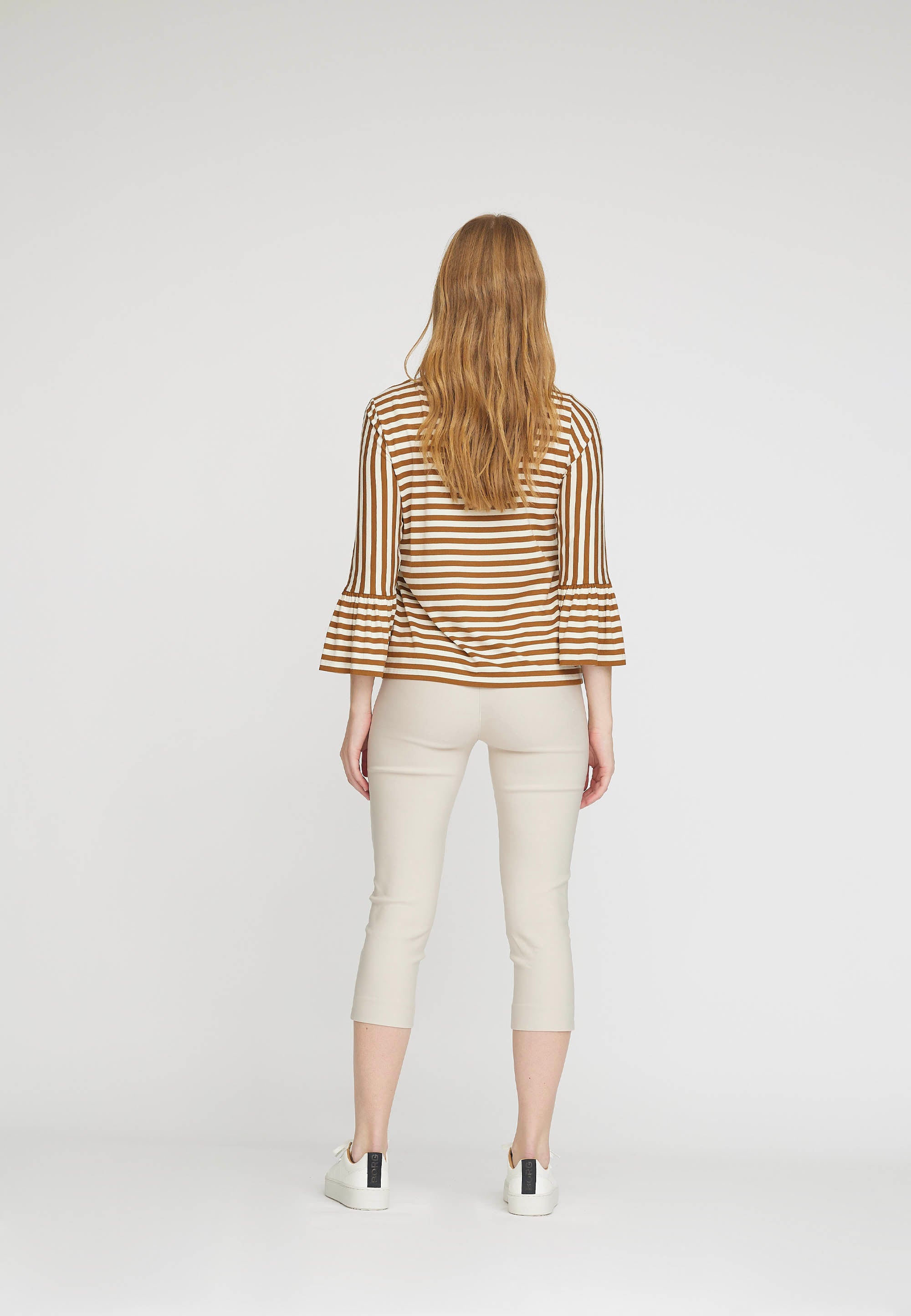 LAURIE  Elizabeth Slim Capri Medium Length Trousers SLIM 25000 Grey Sand