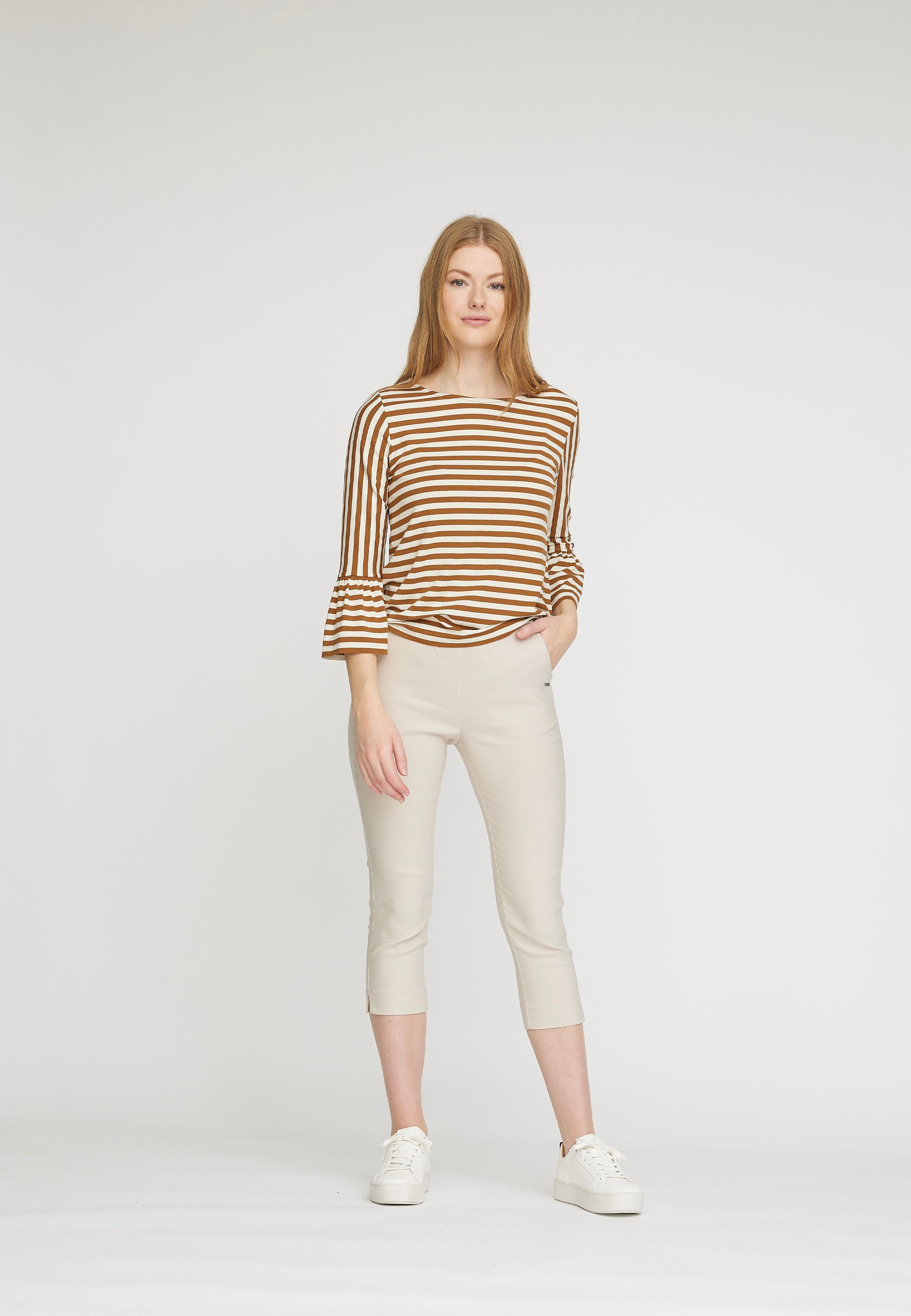 LAURIE Elizabeth Slim Capri Medium Length Trousers SLIM 25000 Grey Sand