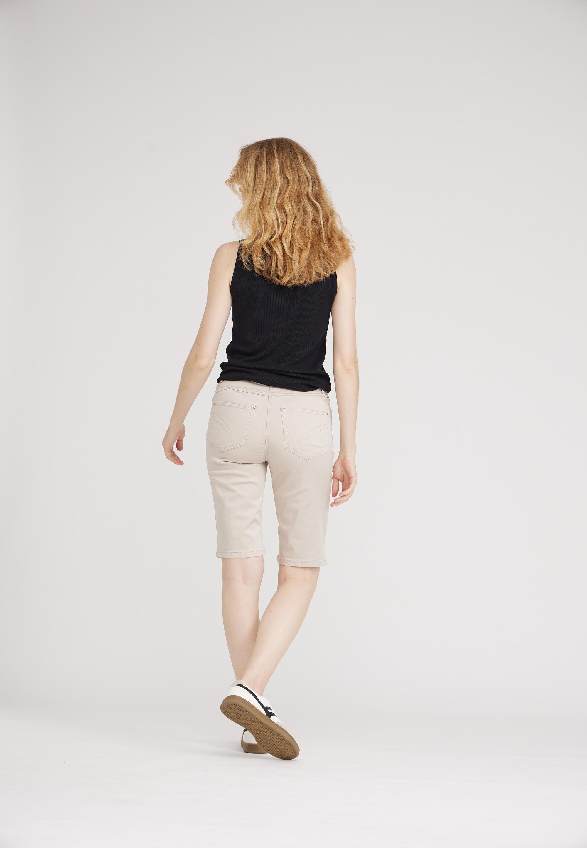 LAURIE  Hannah Regular Shorts Trousers REGULAR 25102 Grey Sand