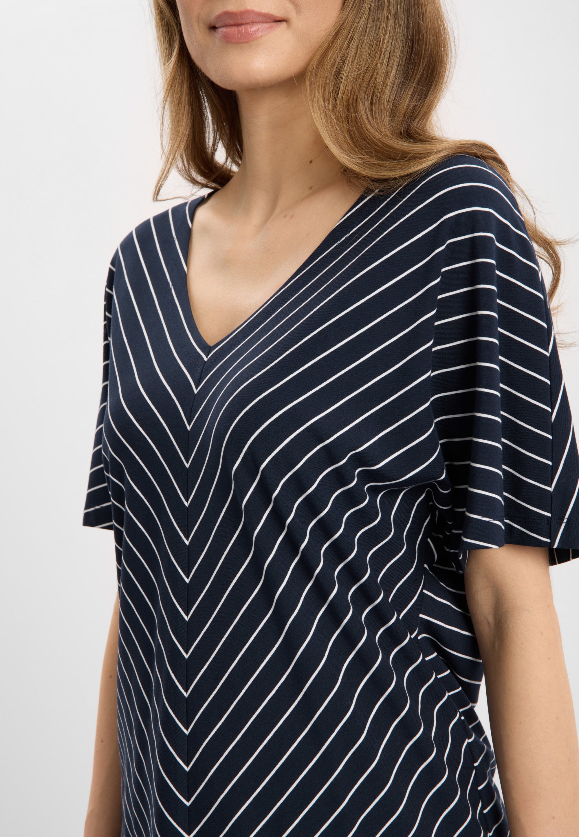 LAURIE Ingrid Blouse SS Regular 49222 Navy Stripe