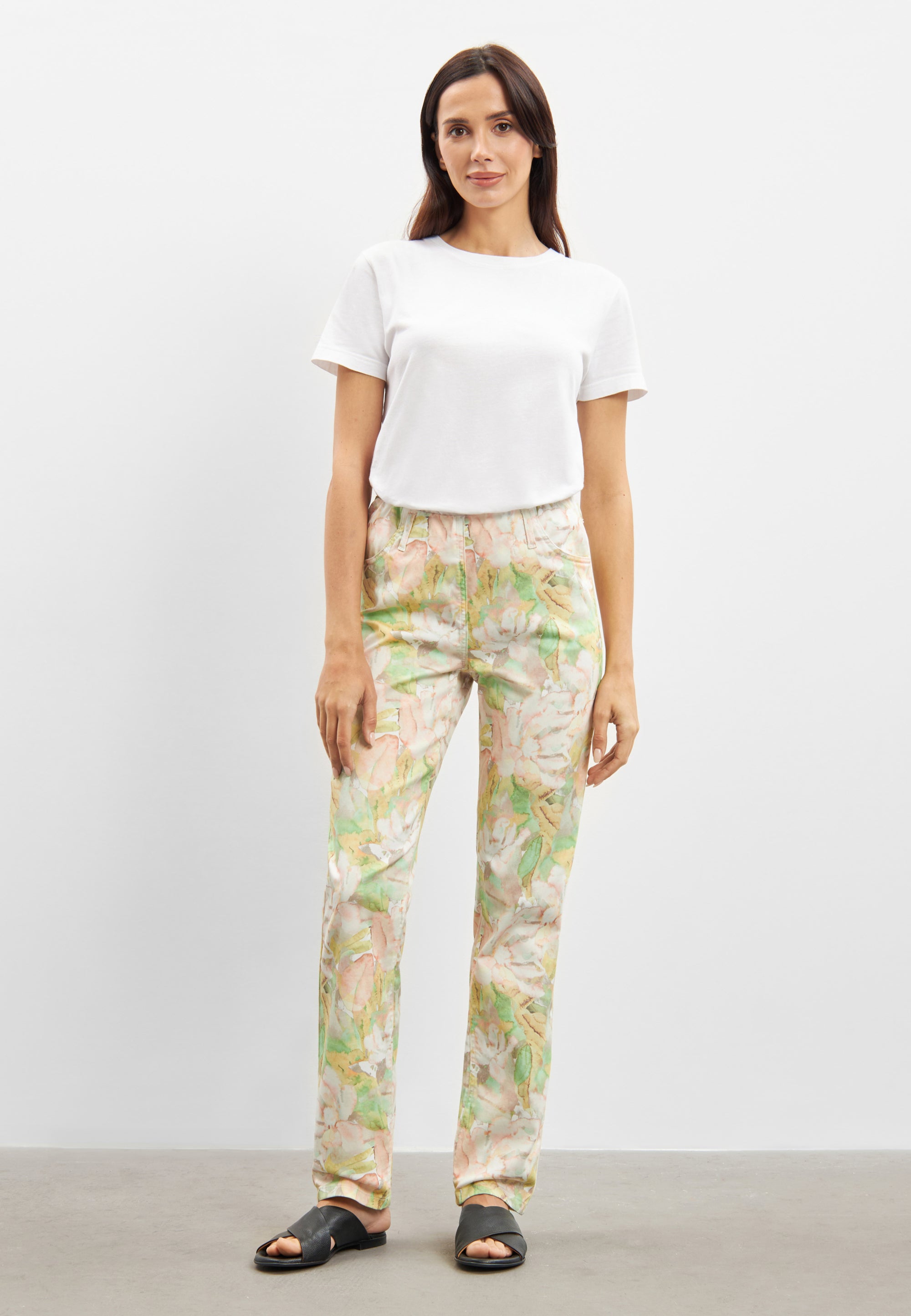 LAURIE Kelly Regular - Medium Length Regular 30036 Rose Watercolour