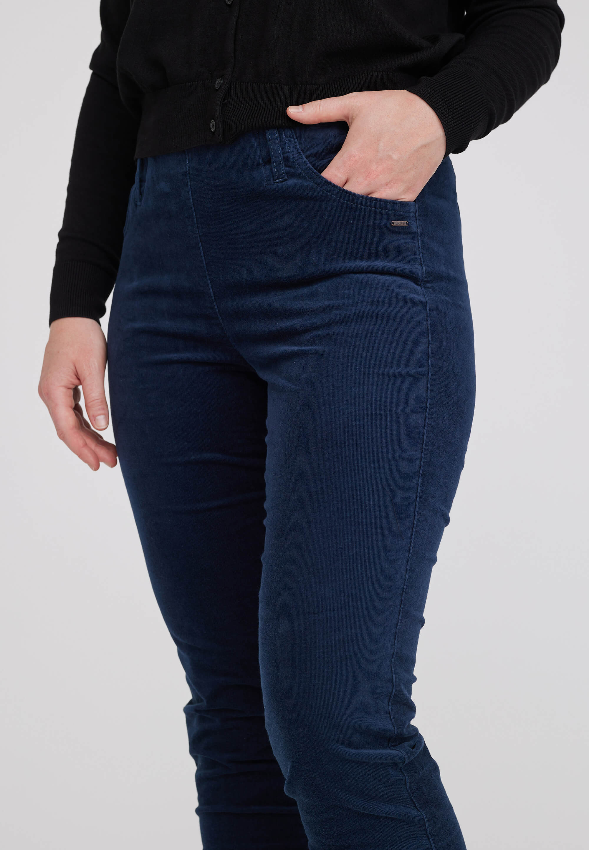 LAURIE Kelly Regular Corduroy - Medium Length Regular 49000 Navy