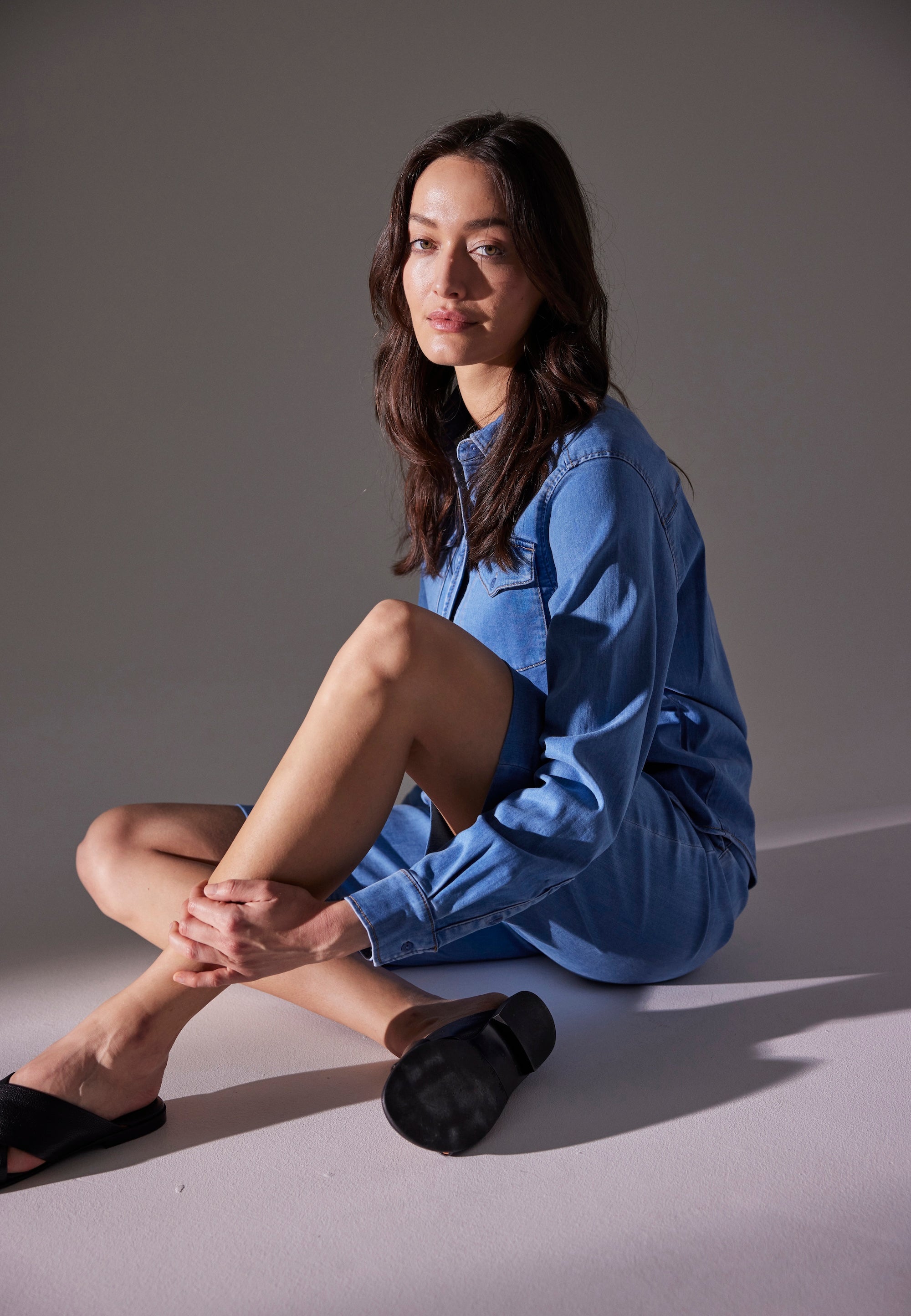 LAURIE  Phoebe Loose Shorts Trousers LOOSE 44399 Washed Blue Denim