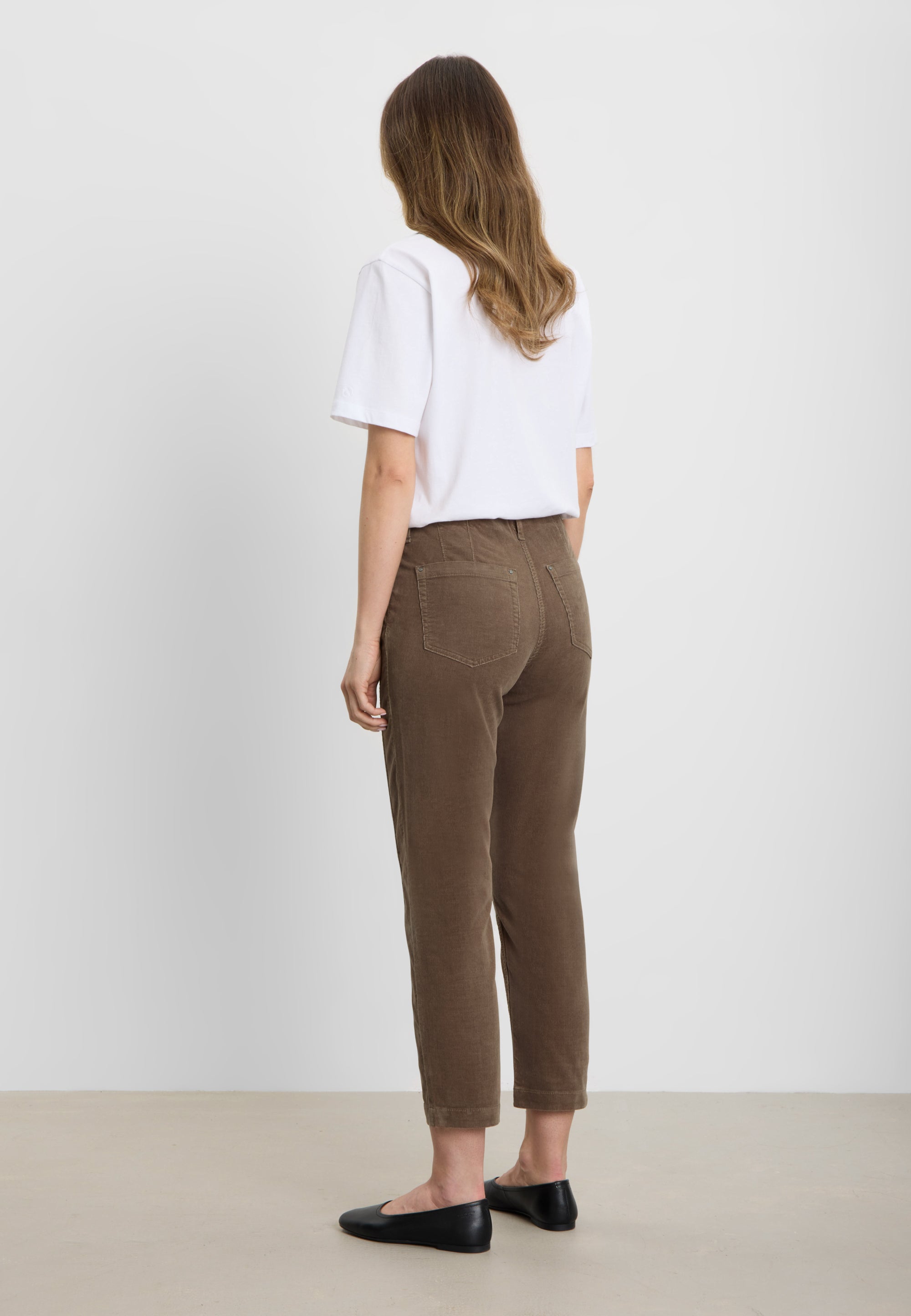 LAURIE Piper Pure Regular Corduroy - Cropped Regular 86000 Sika