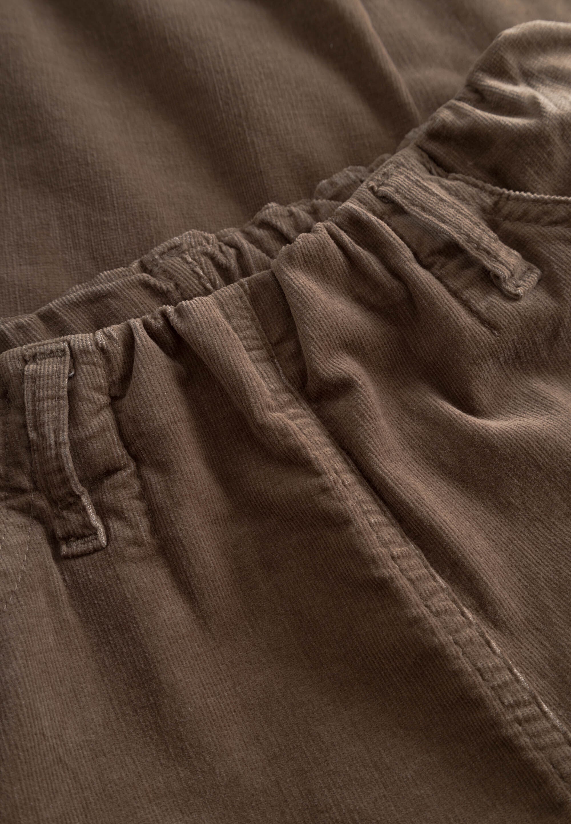 LAURIE Piper Pure Regular Corduroy - Cropped Regular 86000 Sika