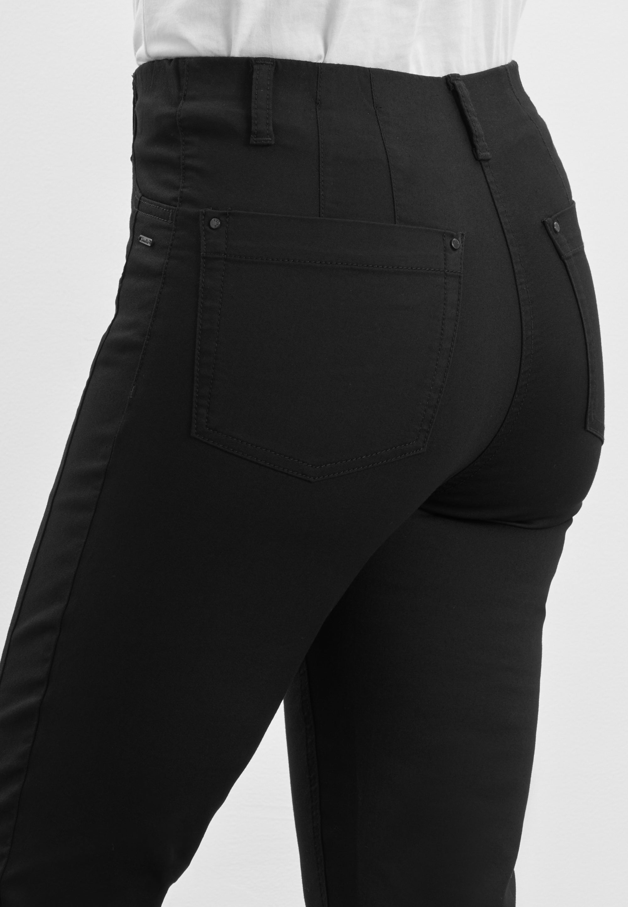 LAURIE Piper Regular Crop Regular 99000 Black