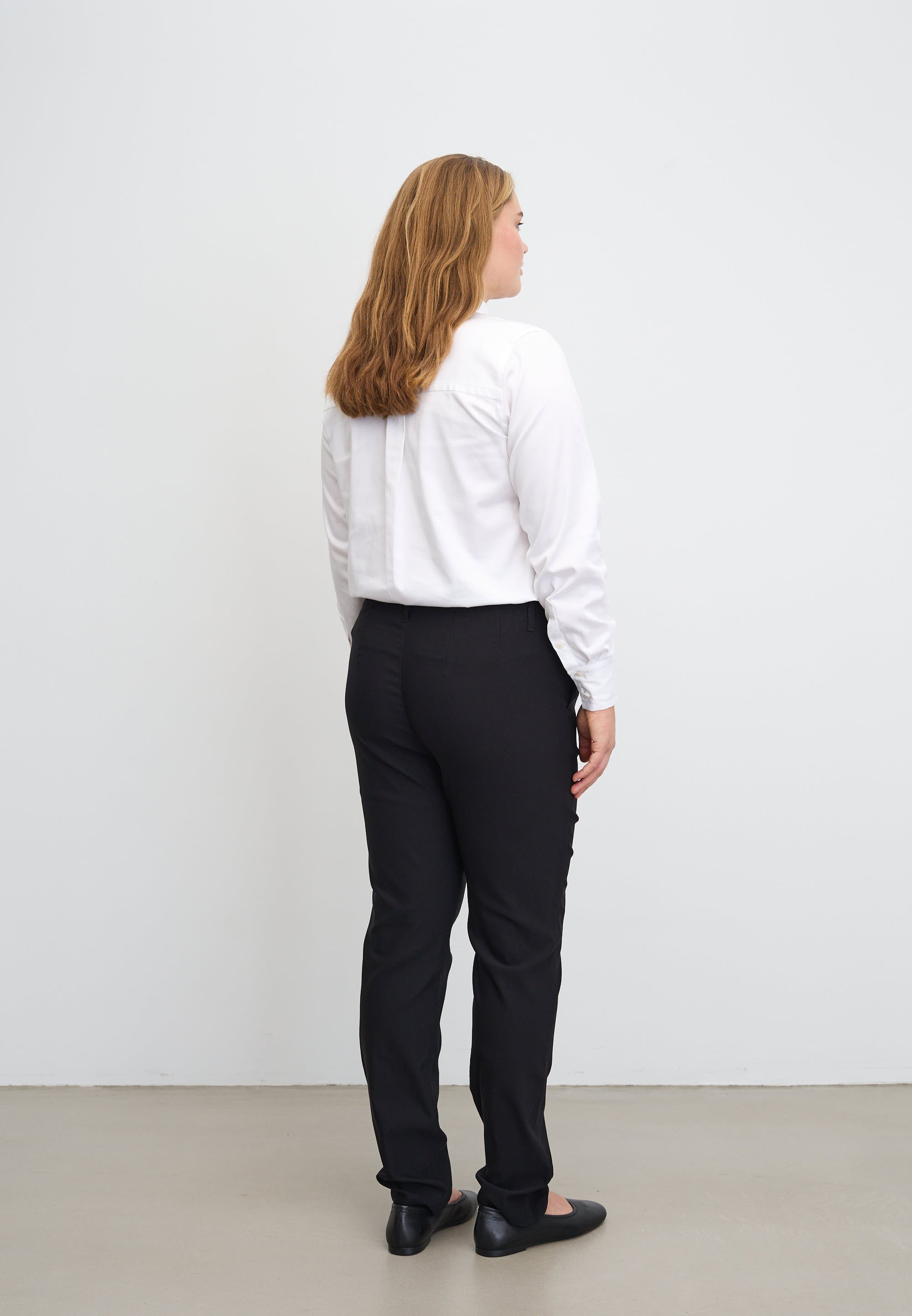 LAURIE  Taylor Regular - Medium Length Trousers REGULAR 99000 Black