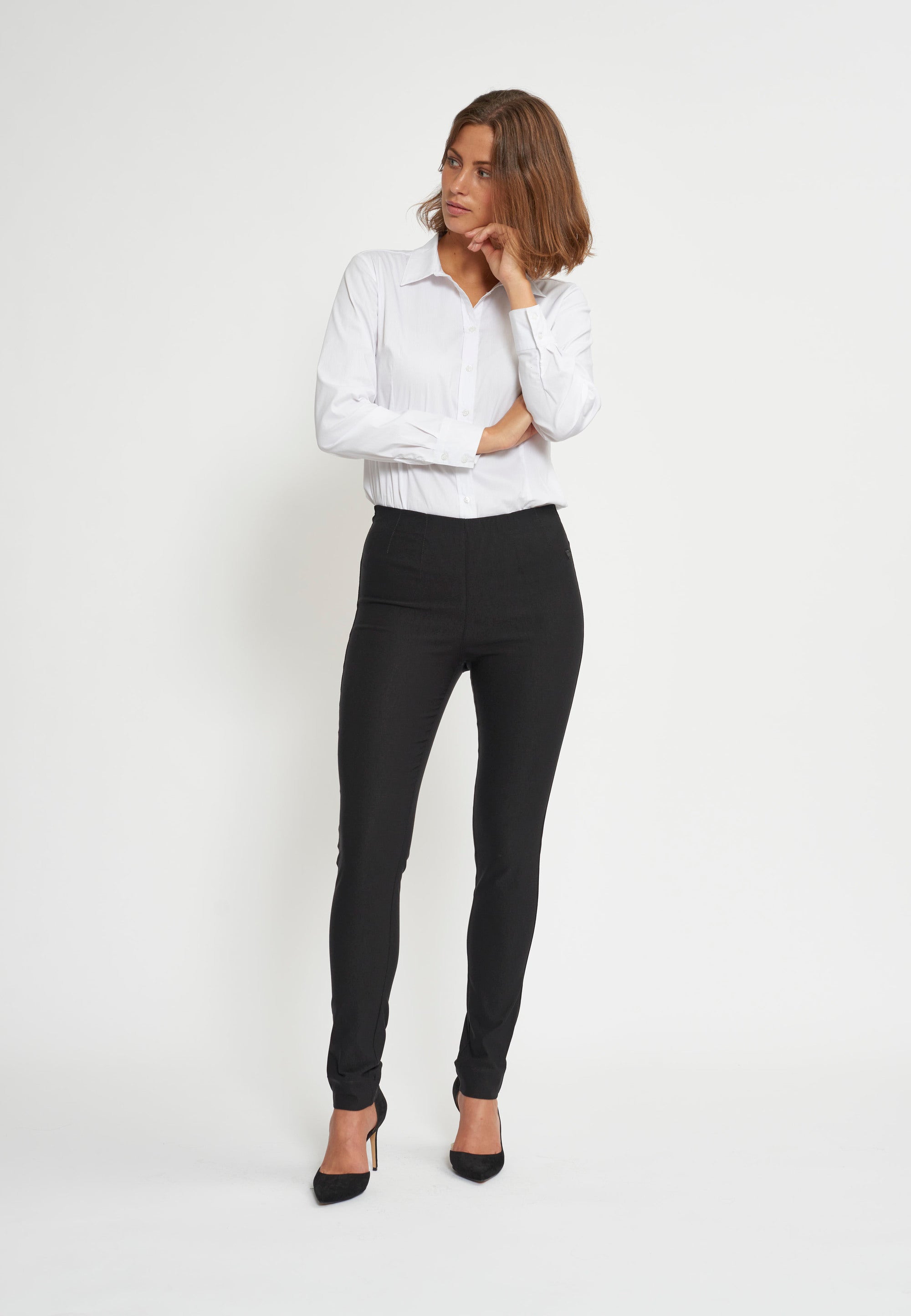 LAURIE  Vicky Slim - Medium Length Trousers SLIM 99971 Black Brushed