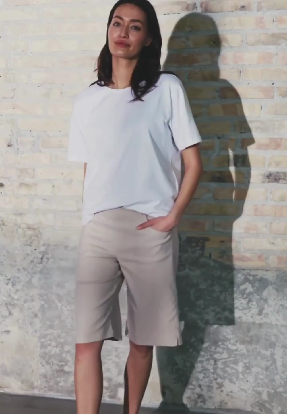 LAURIE Donna Loose Shorts Loose 25000 Grey Sand